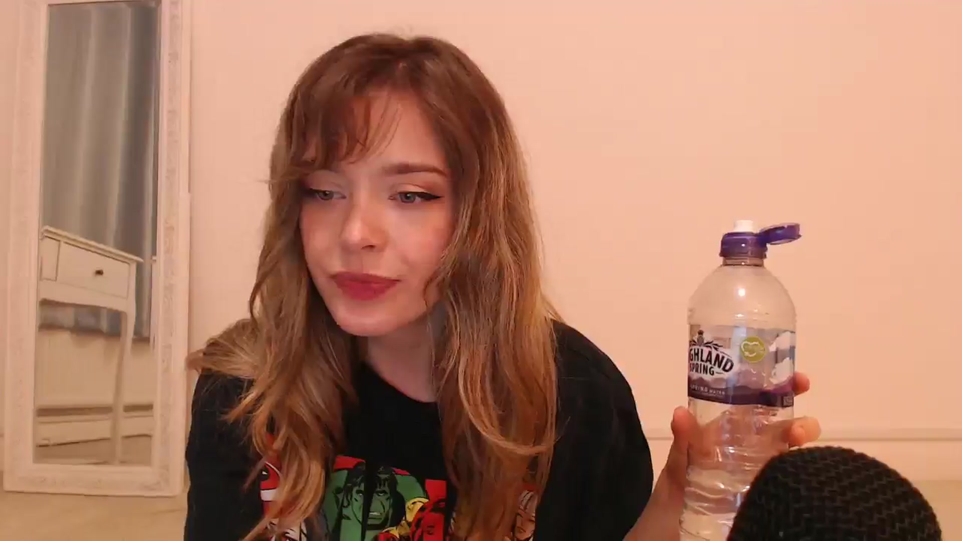 Gallery image thumbnail from KittyCash3w's myfreecams stream on, 03/10/2026, 21:08 image 13 of 20