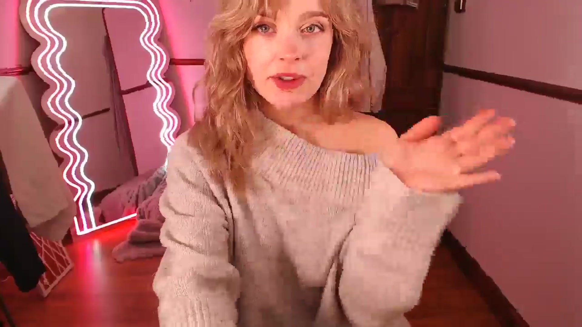 Gallery image thumbnail from KittyCash3w's myfreecams stream on, 03/23/2026, 13:26 image 4 of 20