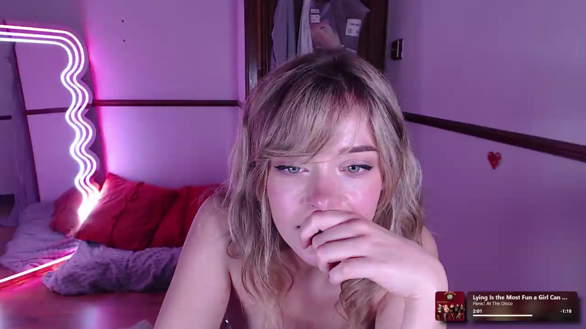 Gallery image thumbnail from KittyCash3w's myfreecams stream on, 06/15/2026, 21:30 image 4 of 20