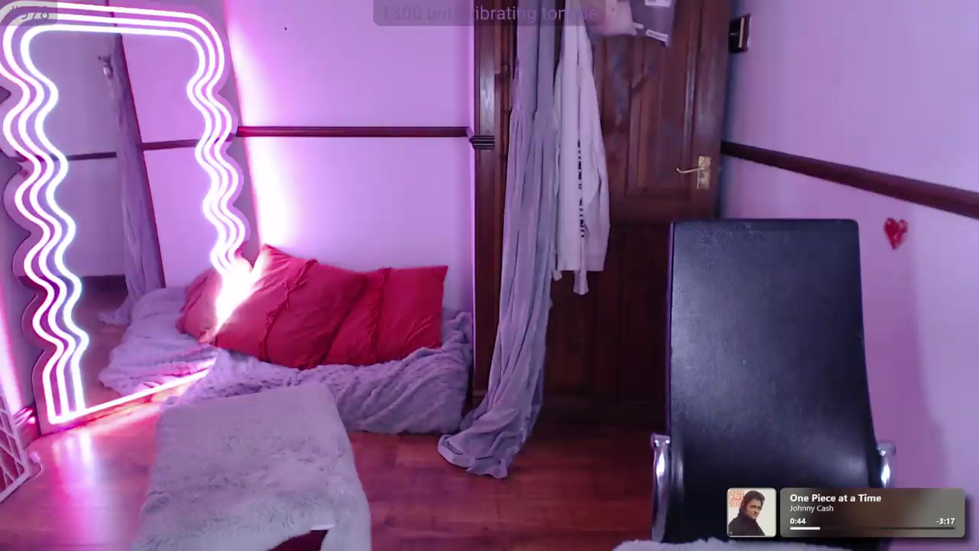Gallery image thumbnail from KittyCash3w's myfreecams stream on, 06/15/2026, 21:44 image 10 of 20