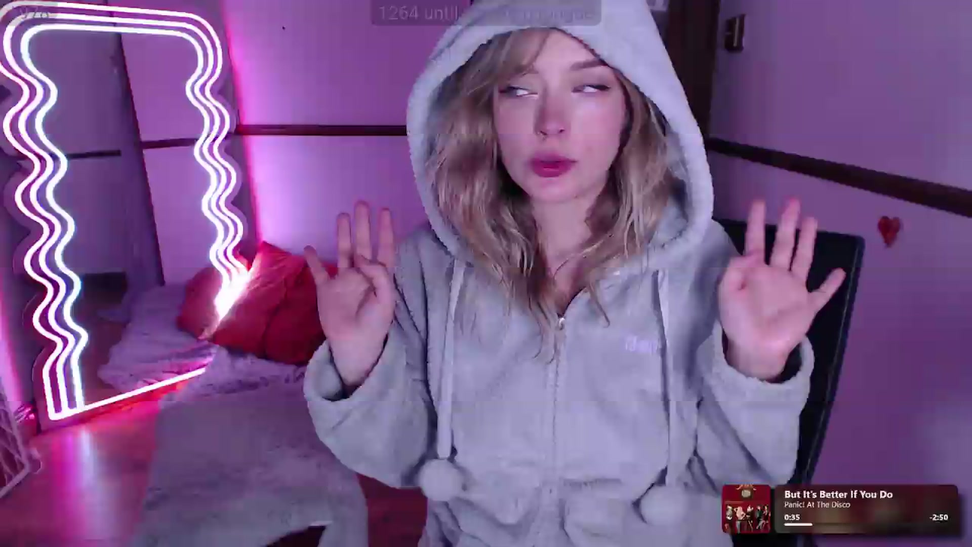 Gallery image thumbnail from KittyCash3w's myfreecams stream on, 06/15/2026, 21:44 image 16 of 20
