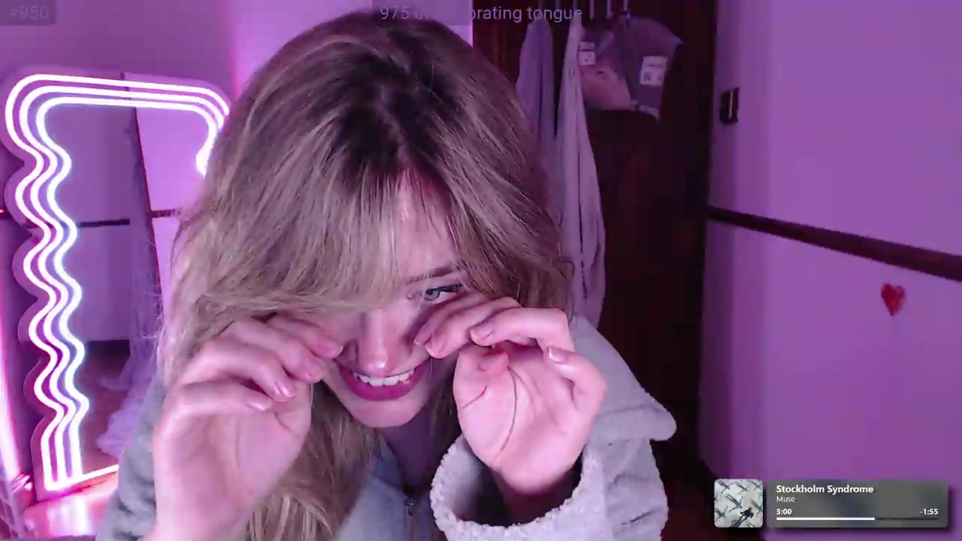 Gallery image thumbnail from KittyCash3w's myfreecams stream on, 06/15/2026, 22:45 image 18 of 20