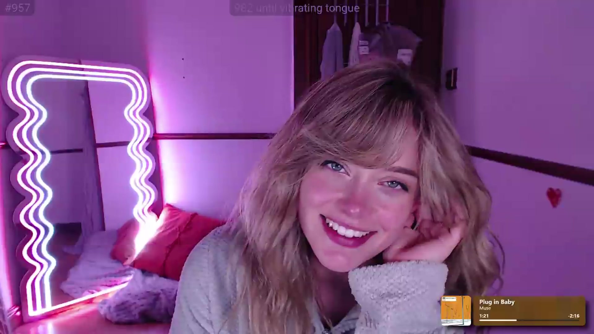 Gallery image thumbnail from KittyCash3w's myfreecams stream on, 06/15/2026, 22:45 image 12 of 20