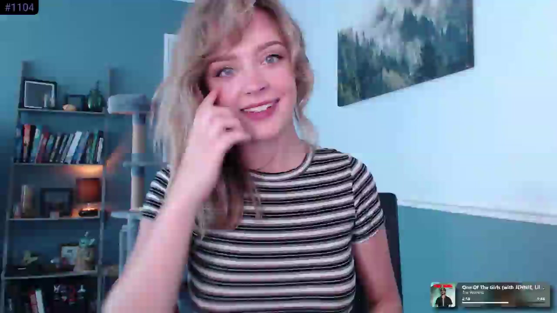 Gallery image thumbnail from KittyCash3w's myfreecams stream on, 06/25/2026, 09:32 image 10 of 20