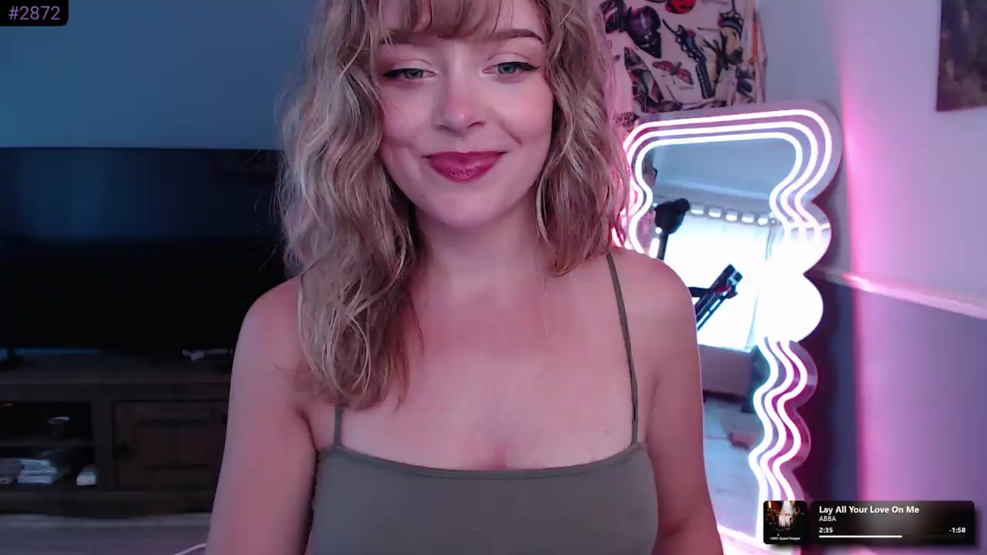Gallery image thumbnail from KittyCash3w's myfreecams stream on, 07/06/2026, 18:29 image 6 of 20
