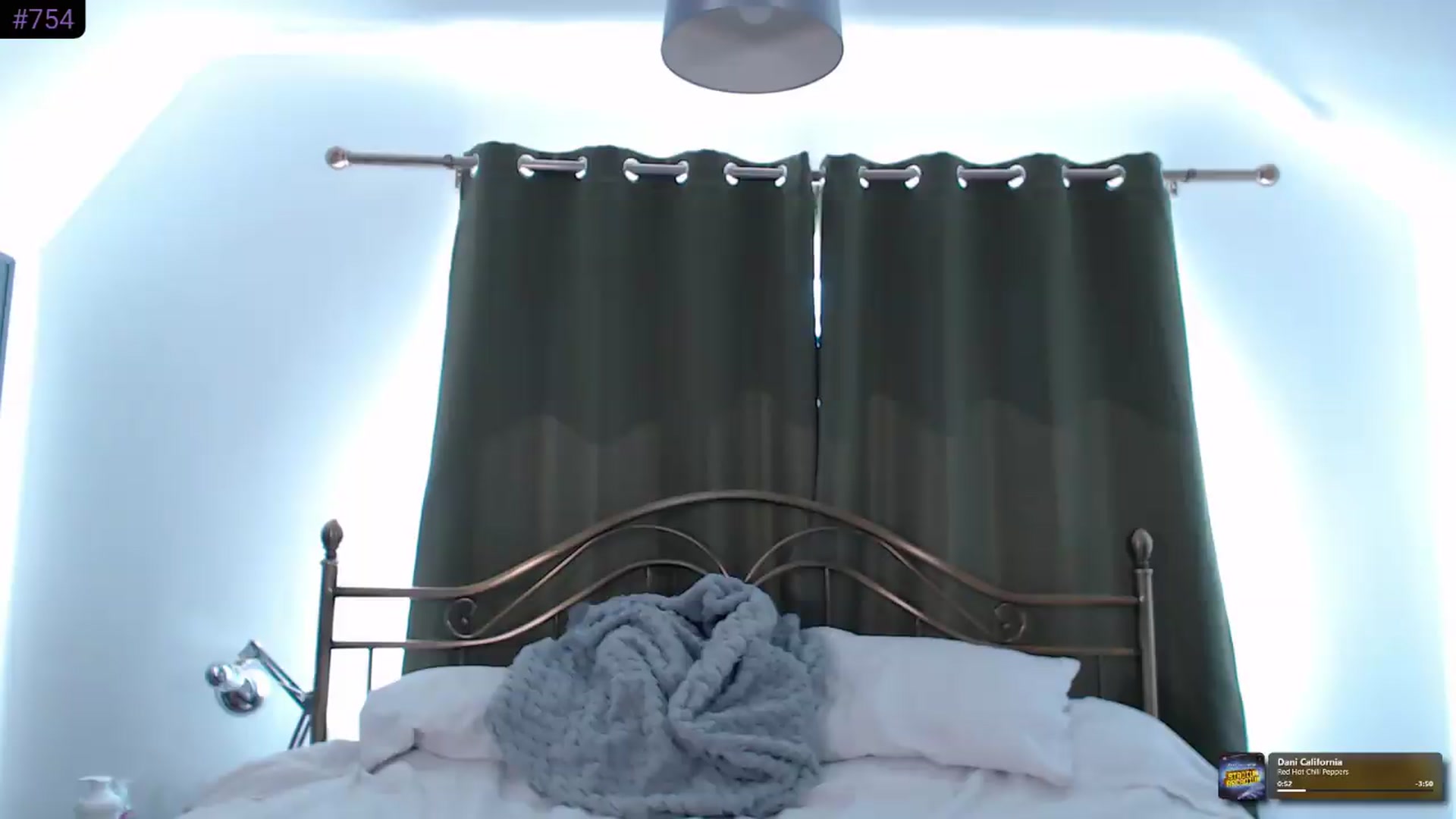Gallery image thumbnail from KittyCash3w's myfreecams stream on, 07/09/2026, 14:52 image 1 of 20