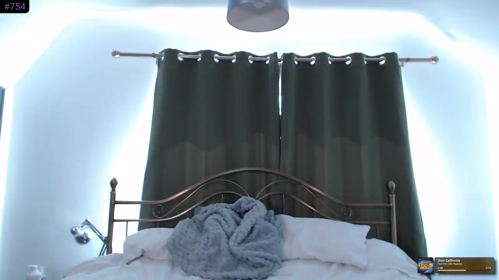 Gallery image thumbnail from KittyCash3w's myfreecams stream on, 07/09/2026, 14:52 image 2 of 20