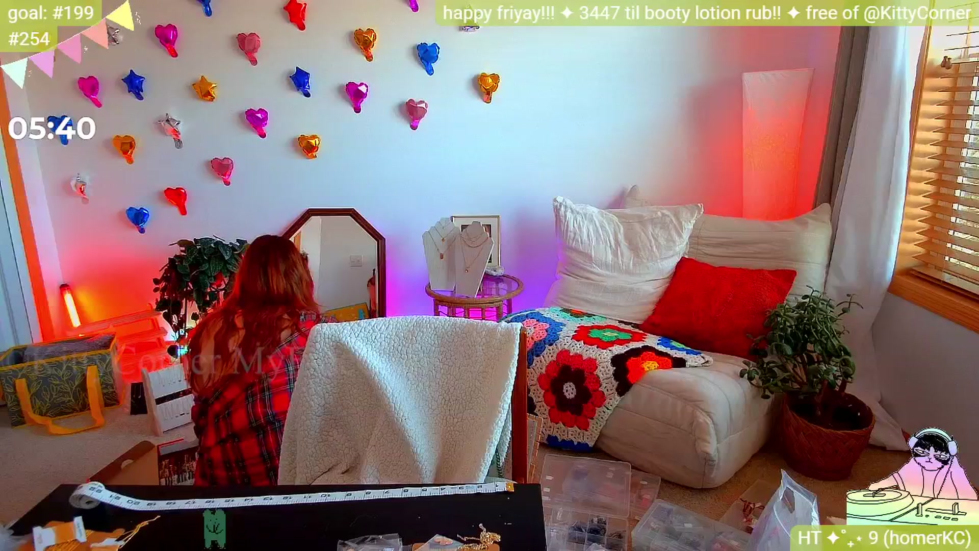 Gallery image thumbnail from KittyCorner's myfreecams stream on, 04/10/2026, 16:33 image 4 of 20
