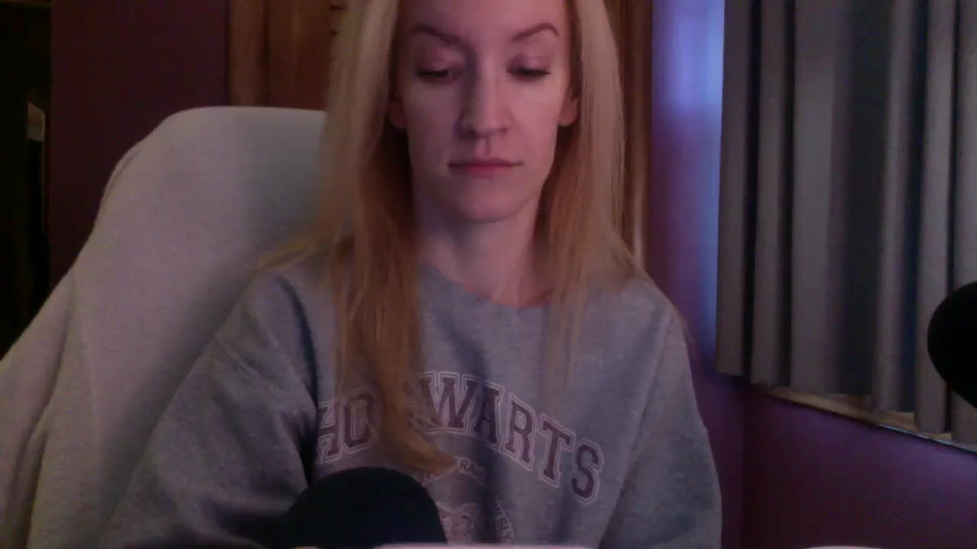 Gallery image thumbnail from KittyDarlingg's myfreecams stream on, 10/03/2023, 12:55 image 3 of 20