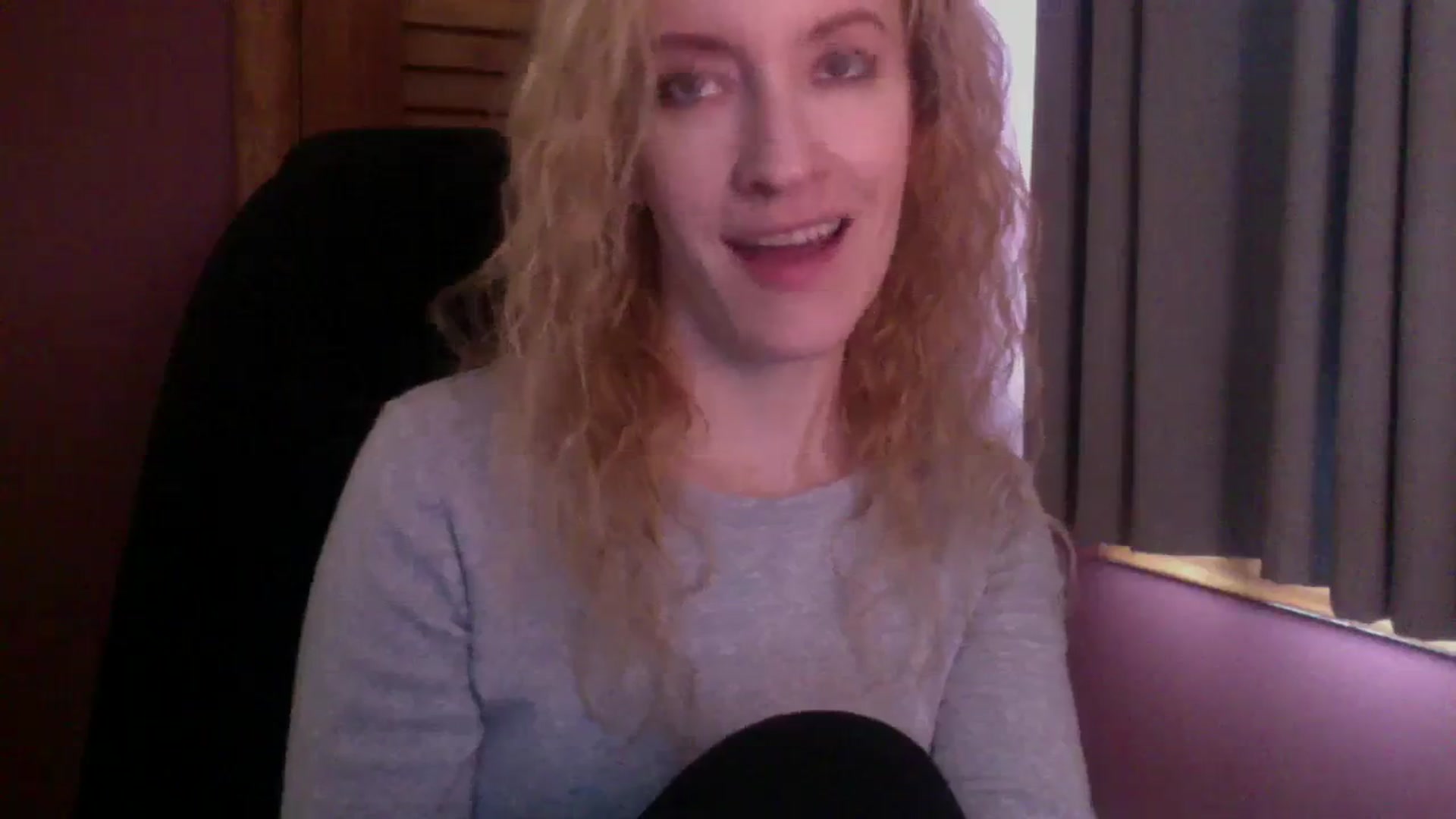 Gallery image thumbnail from KittyDarlingg's myfreecams stream on, 10/19/2023, 17:29 image 20 of 20