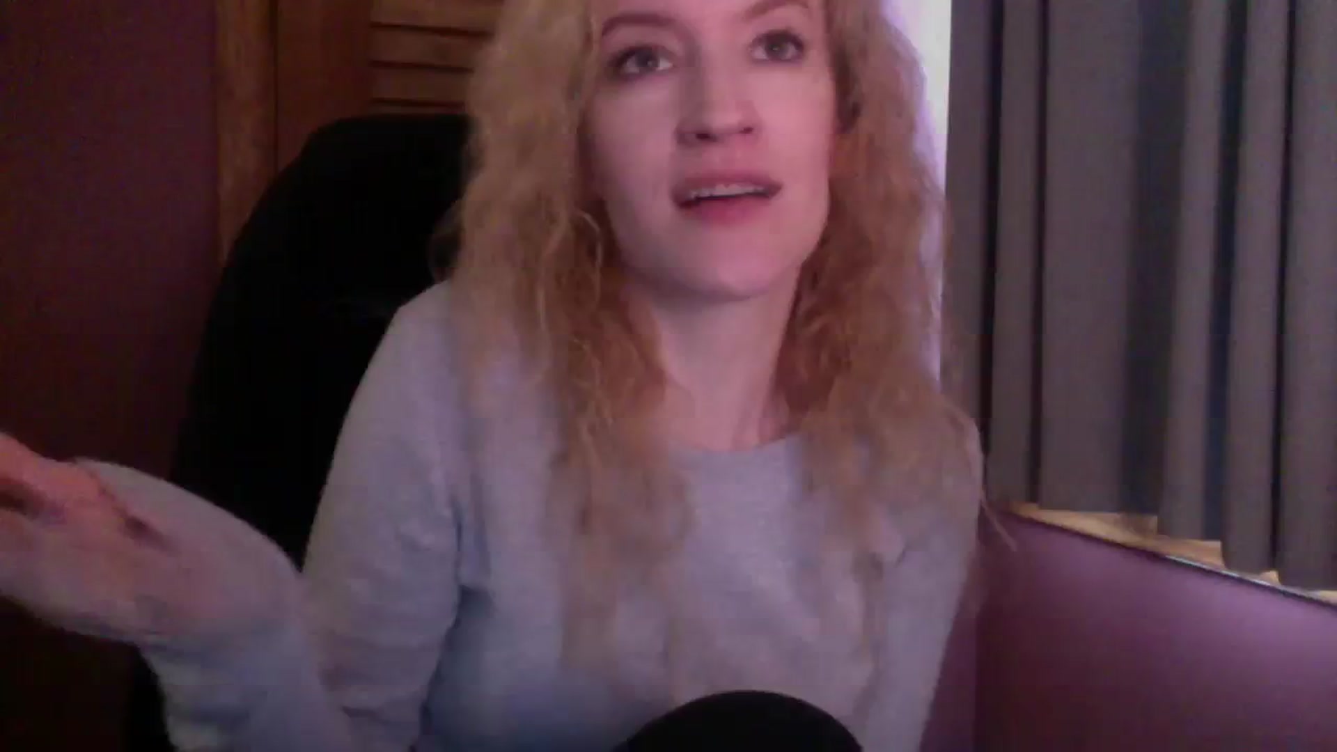 Gallery image thumbnail from KittyDarlingg's myfreecams stream on, 10/19/2023, 17:29 image 16 of 20