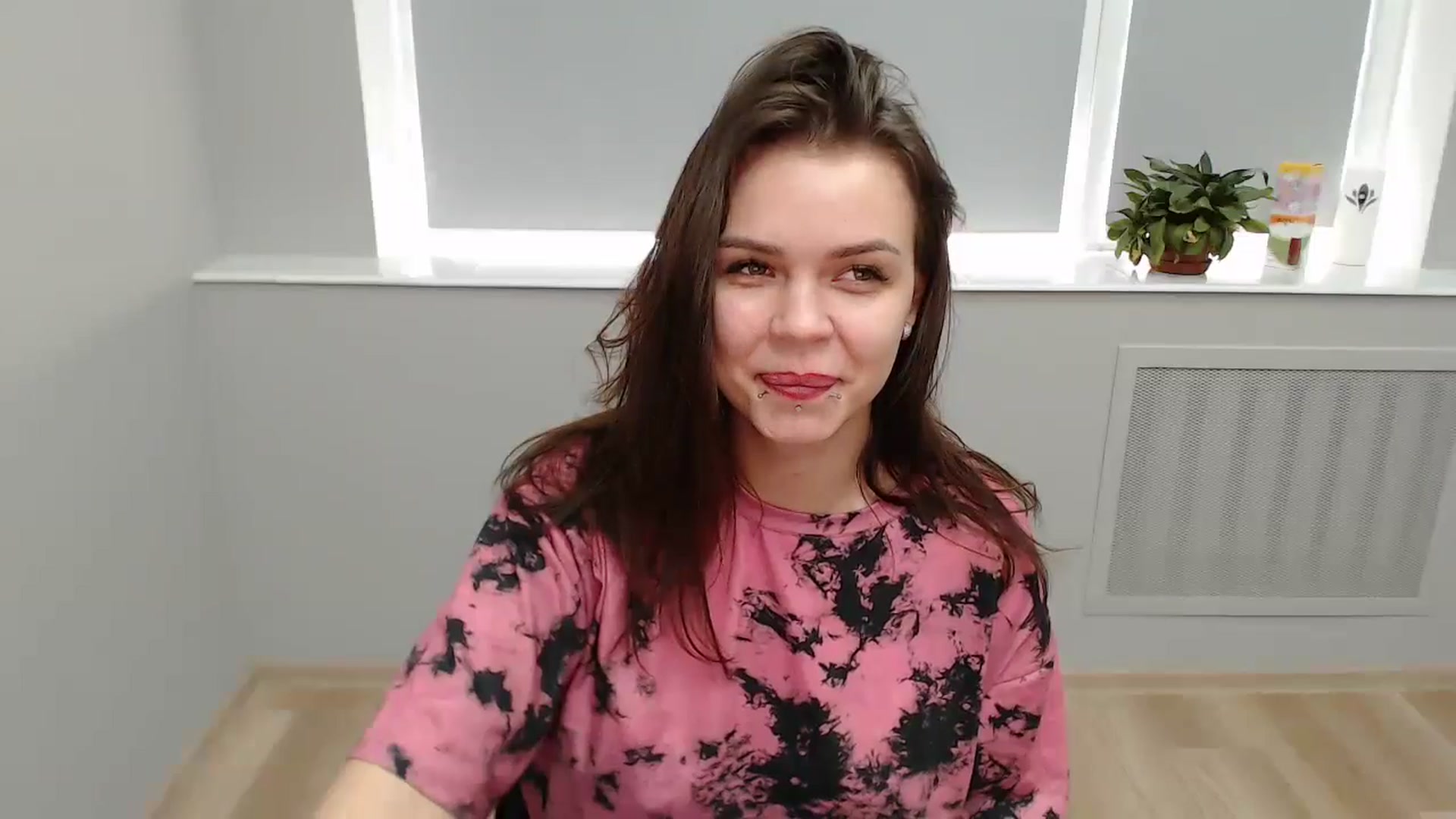 Gallery image thumbnail from KittyDelano's myfreecams stream on, 06/29/2024, 09:30 image 12 of 20