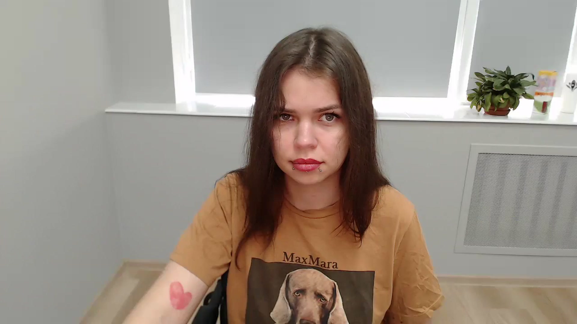 Gallery image thumbnail from KittyDelano's myfreecams stream on, 06/30/2024, 08:59 image 11 of 20