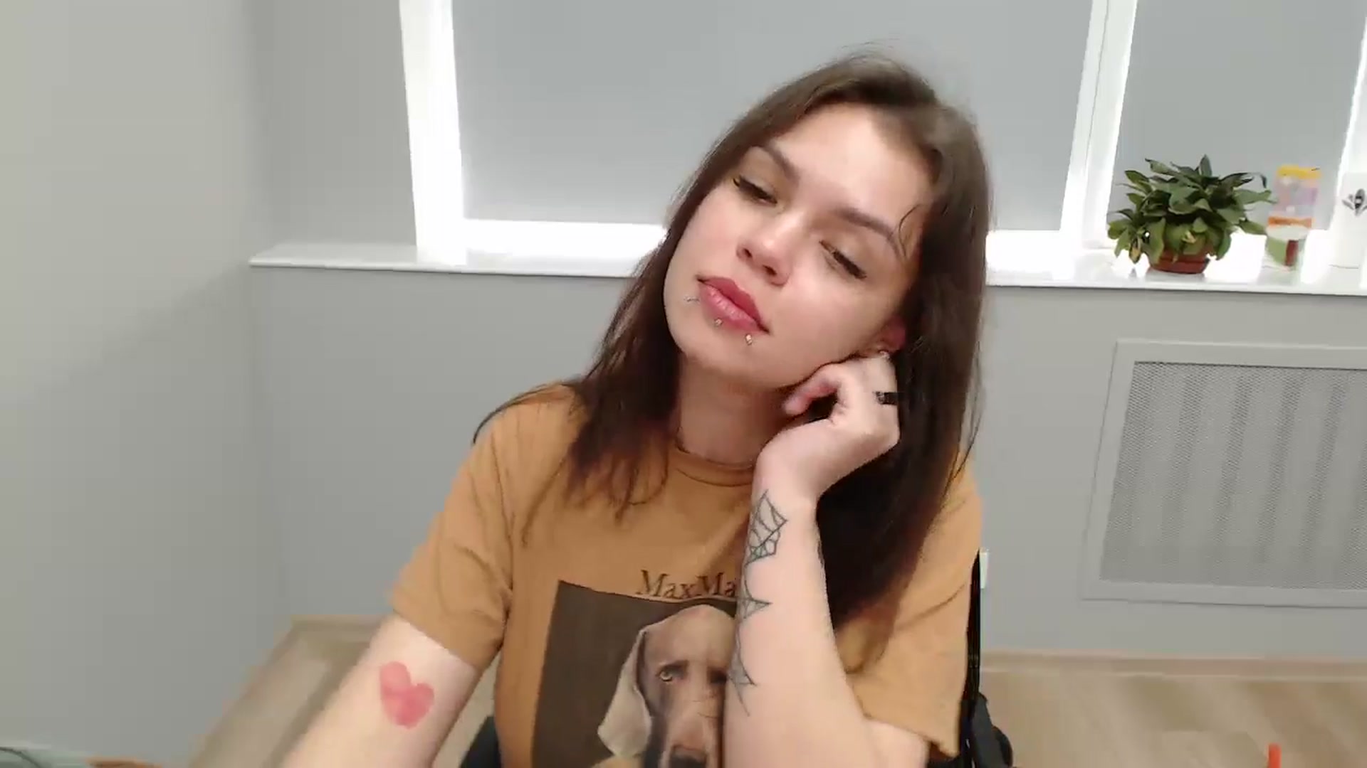 Gallery image thumbnail from KittyDelano's myfreecams stream on, 06/30/2024, 09:51 image 18 of 20