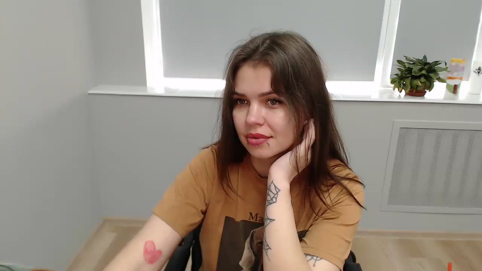Gallery image thumbnail from KittyDelano's myfreecams stream on, 06/30/2024, 09:51 image 11 of 20