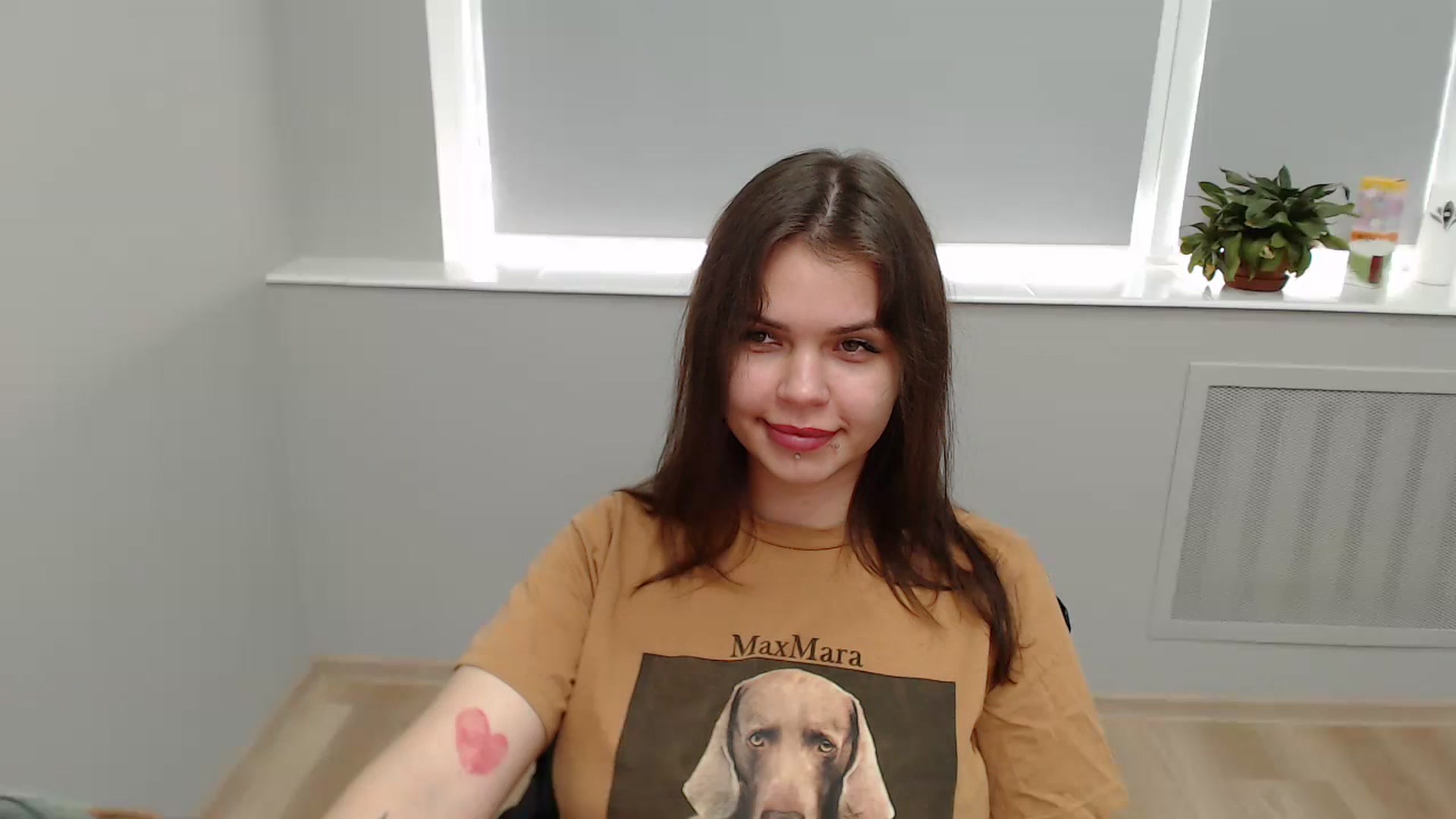Gallery image thumbnail from KittyDelano's myfreecams stream on, 06/30/2024, 10:18 image 19 of 20