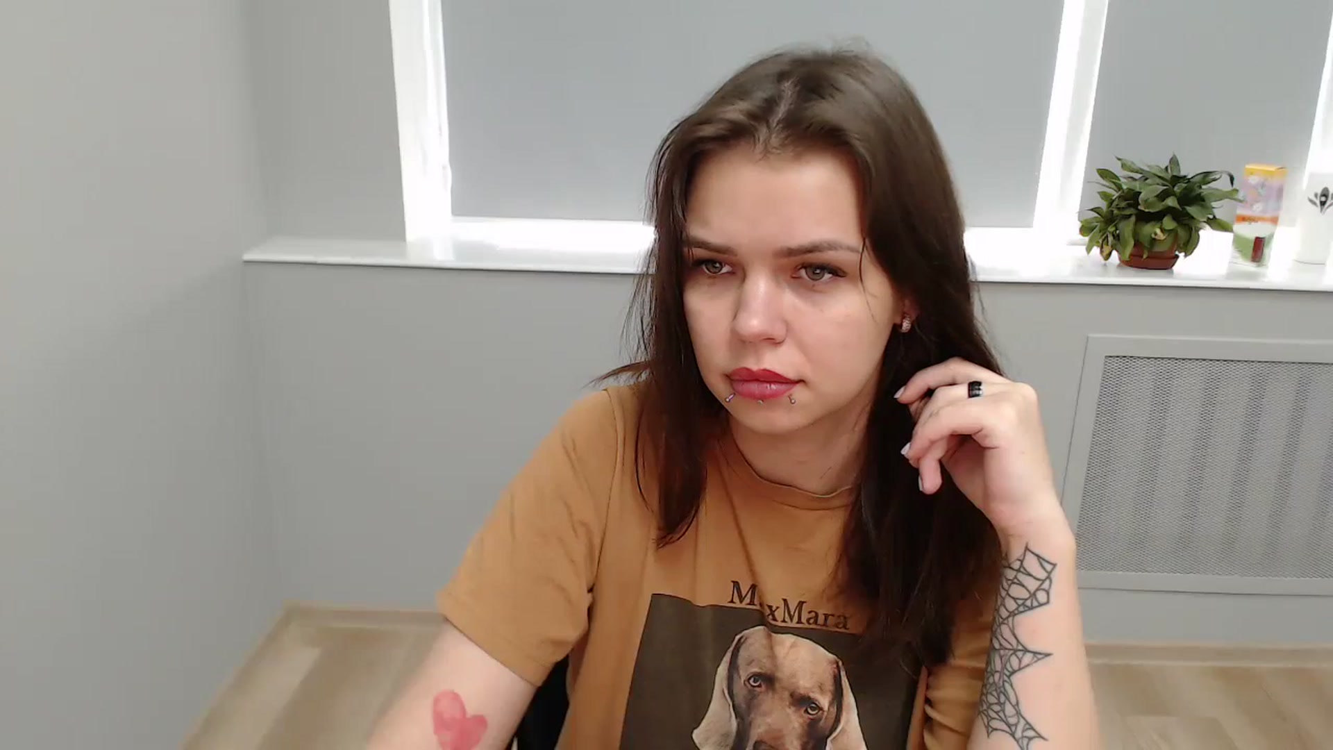 Gallery image thumbnail from KittyDelano's myfreecams stream on, 07/01/2024, 09:10 image 5 of 20