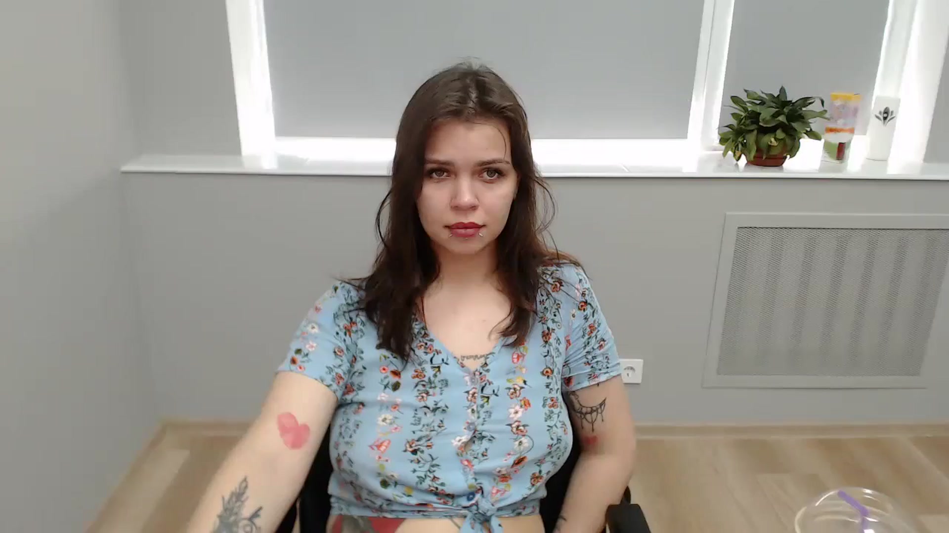 Gallery image thumbnail from KittyDelano's myfreecams stream on, 07/05/2024, 11:11 image 4 of 20