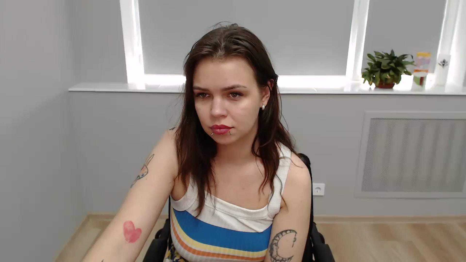 Gallery image thumbnail from KittyDelano's myfreecams stream on, 07/06/2024, 11:30 image 4 of 20