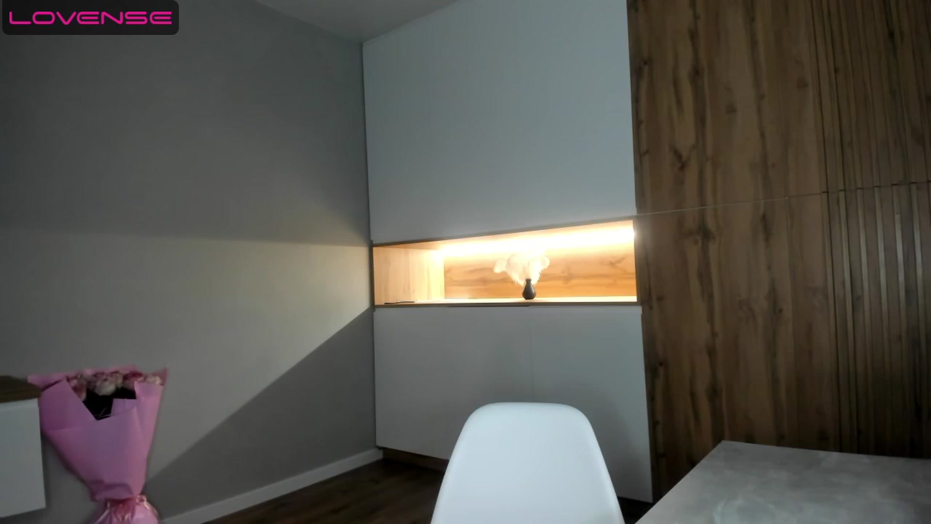 Gallery image thumbnail from KittyK_'s myfreecams stream on, 08/14/2023, 21:31 image 2 of 20