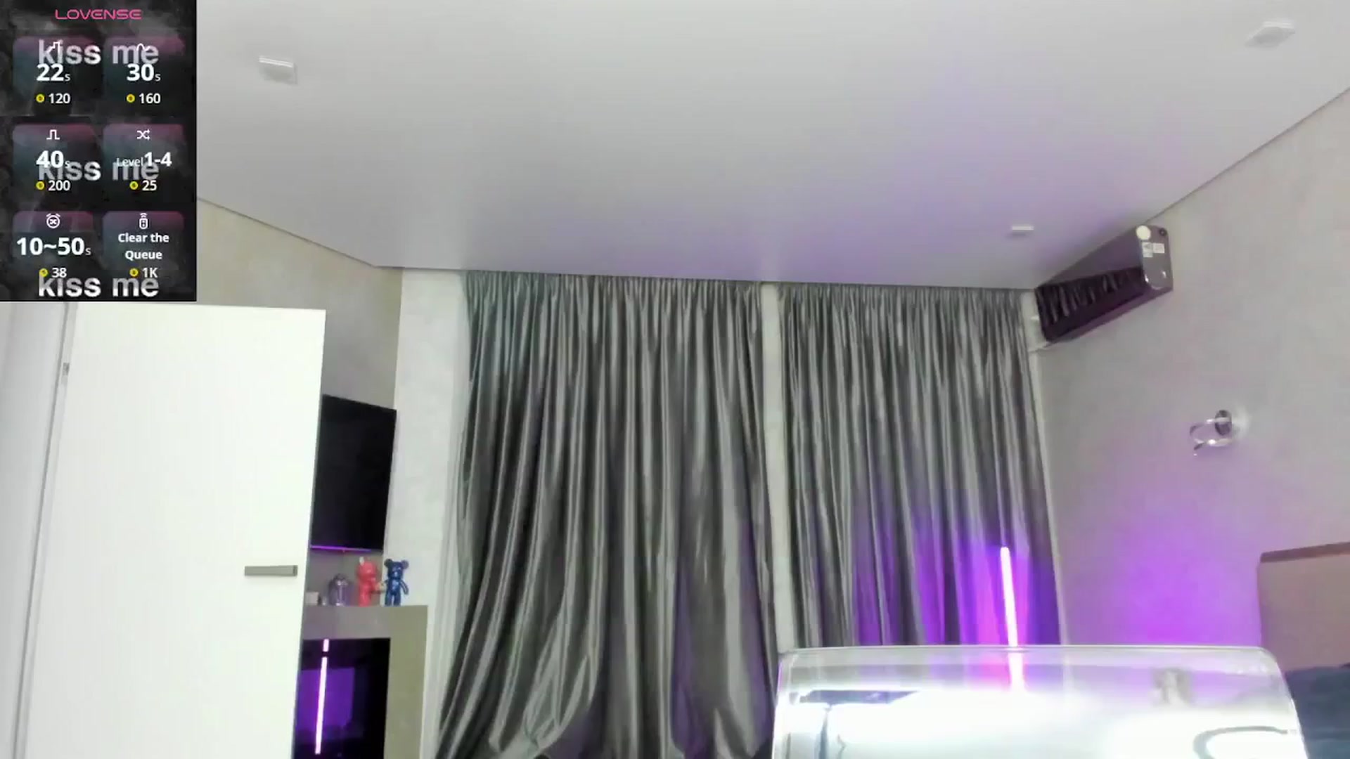 Gallery image thumbnail from KittyK_'s myfreecams stream on, 11/15/2025, 19:35 image 12 of 20