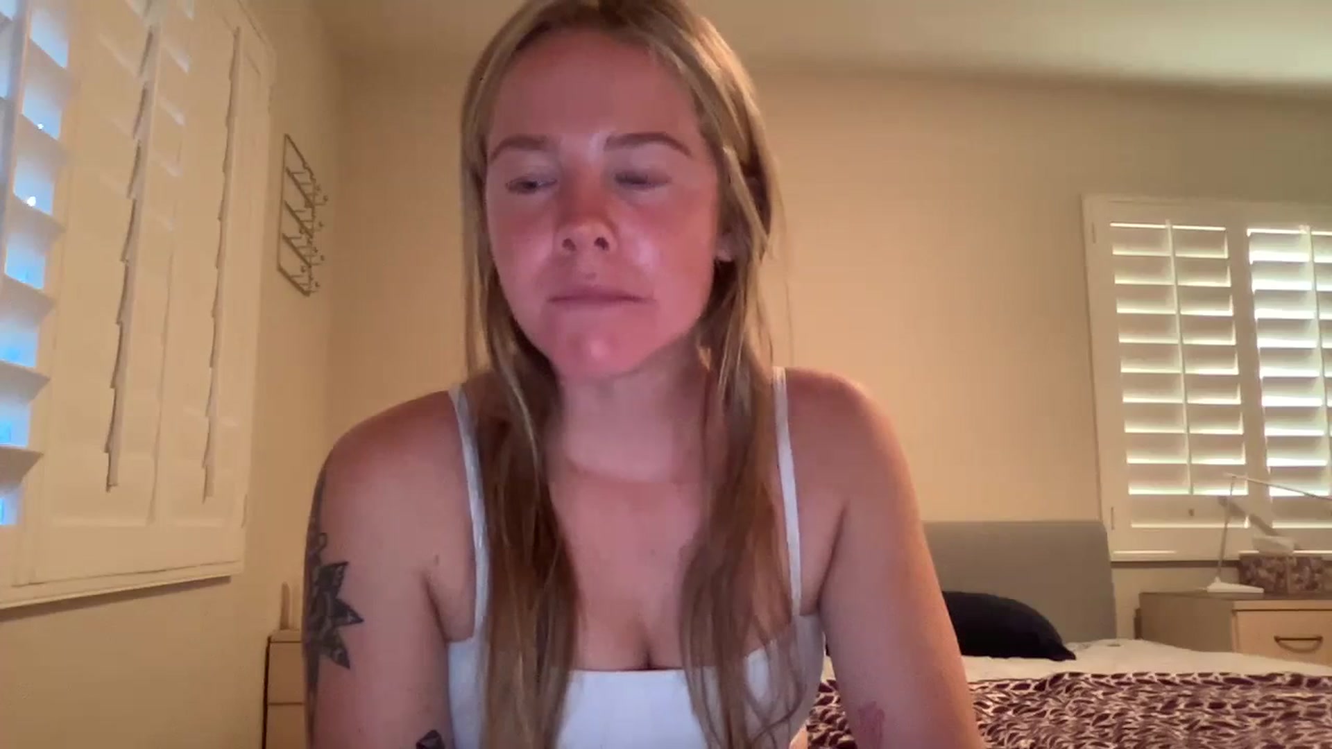 Gallery image thumbnail from KittyKat29's myfreecams stream on, 08/19/2023, 02:23 image 8 of 20