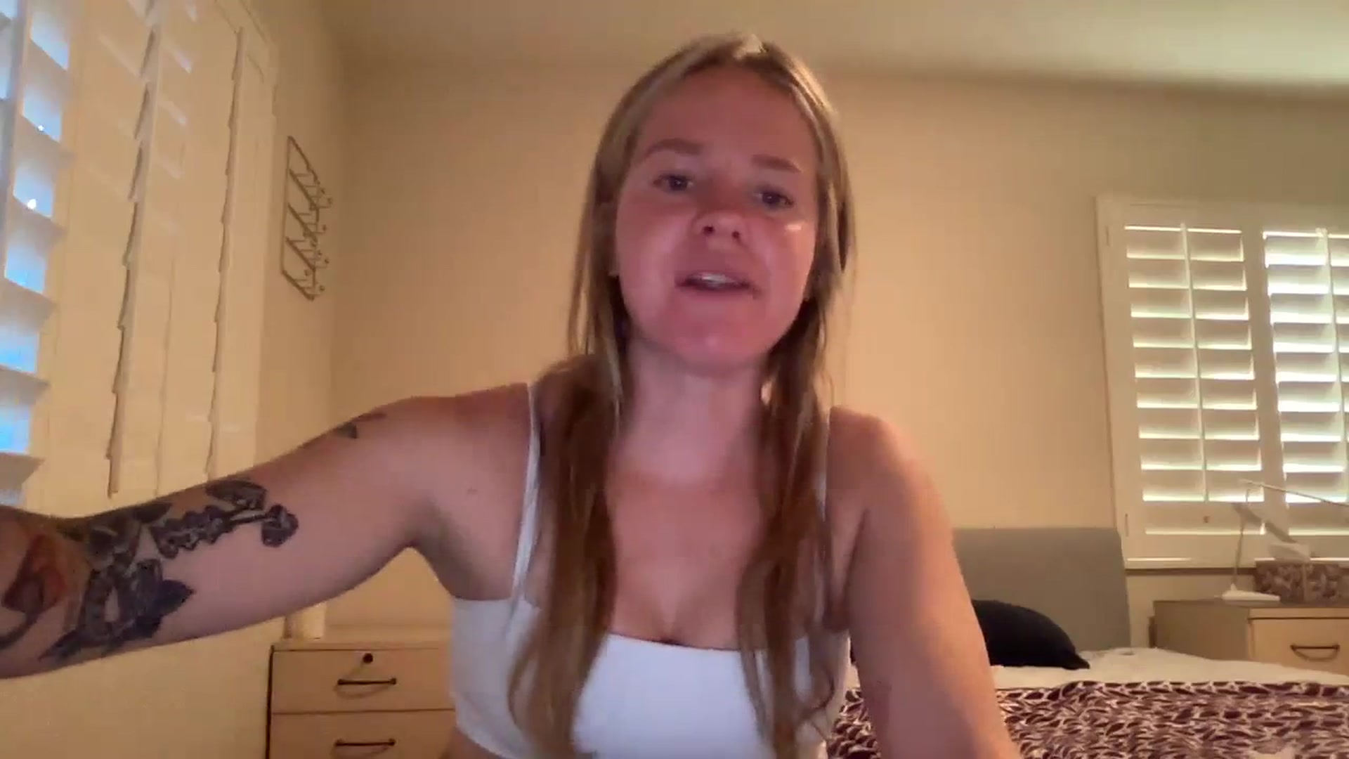 Gallery image thumbnail from KittyKat29's myfreecams stream on, 08/19/2023, 02:23 image 7 of 20