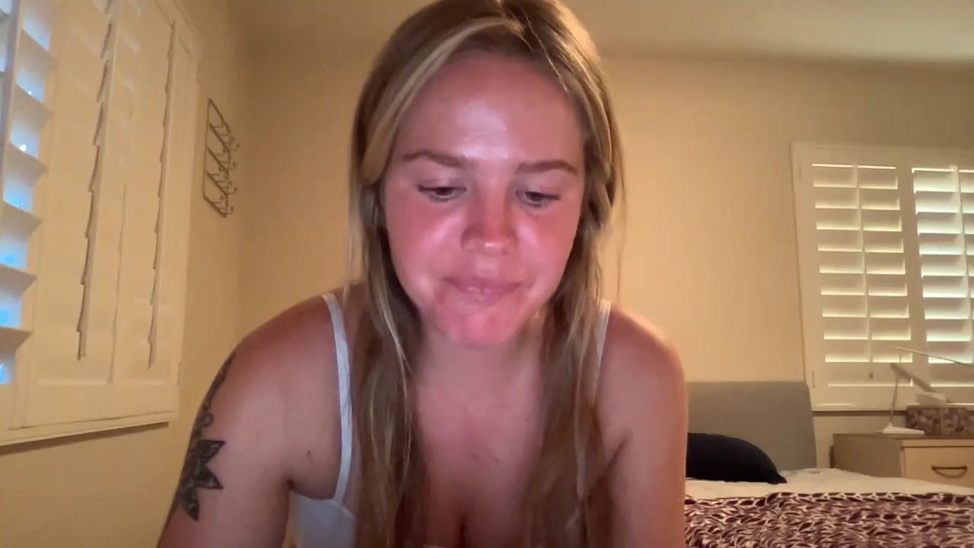 Gallery image thumbnail from KittyKat29's myfreecams stream on, 08/19/2023, 02:23 image 18 of 20