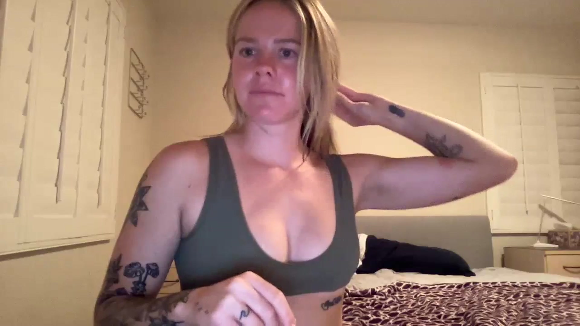 Gallery image thumbnail from KittyKat29's myfreecams stream on, 08/19/2023, 03:02 image 20 of 20