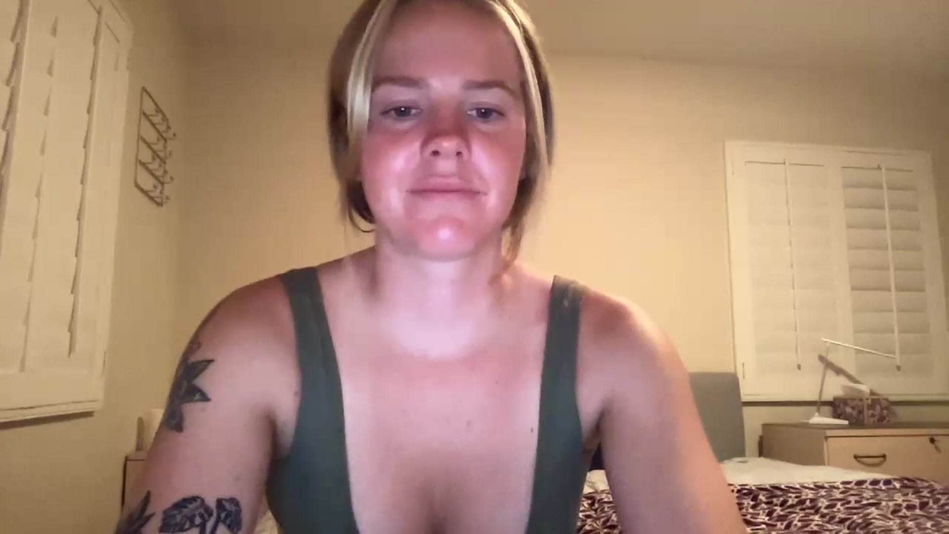 Gallery image thumbnail from KittyKat29's myfreecams stream on, 08/19/2023, 04:36 image 15 of 20