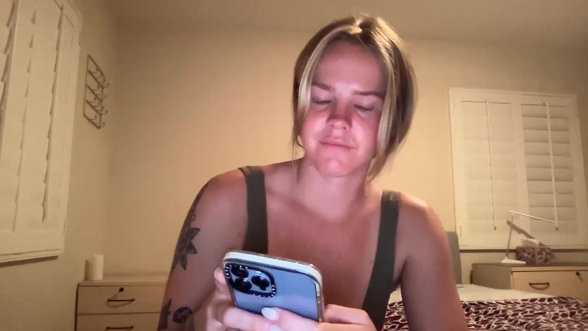 Gallery image thumbnail from KittyKat29's myfreecams stream on, 08/19/2023, 04:36 image 11 of 20