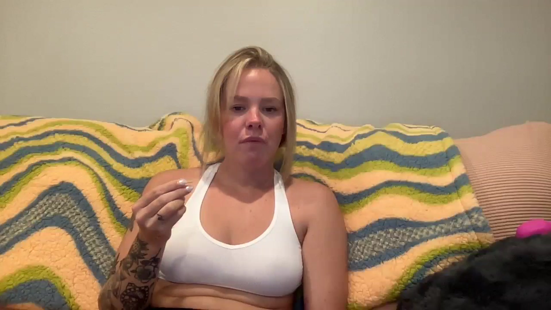 Gallery image thumbnail from KittyKat29's myfreecams stream on, 08/20/2023, 23:05 image 17 of 20