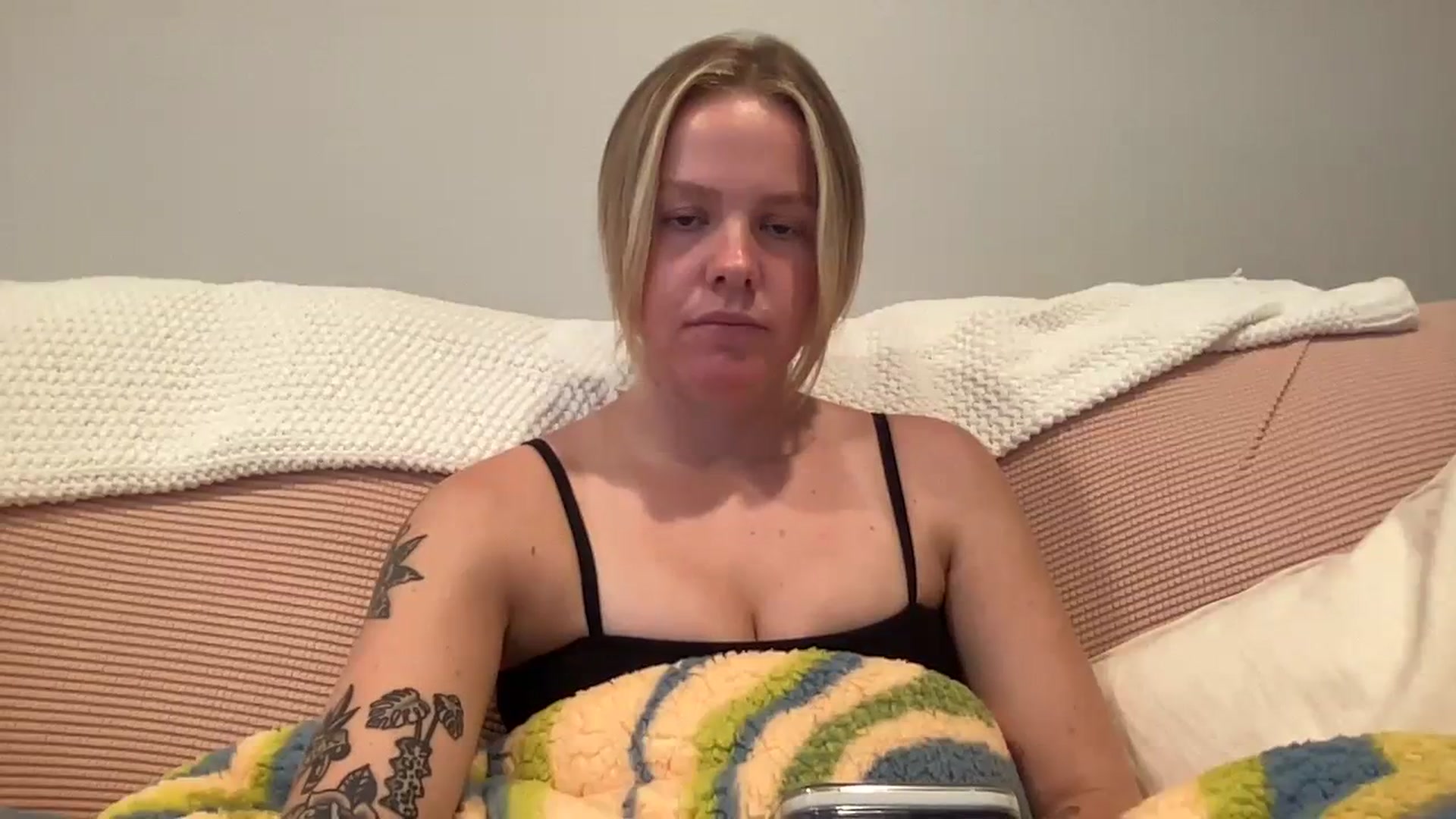 Gallery image thumbnail from KittyKat29's myfreecams stream on, 09/04/2023, 22:31 image 5 of 20