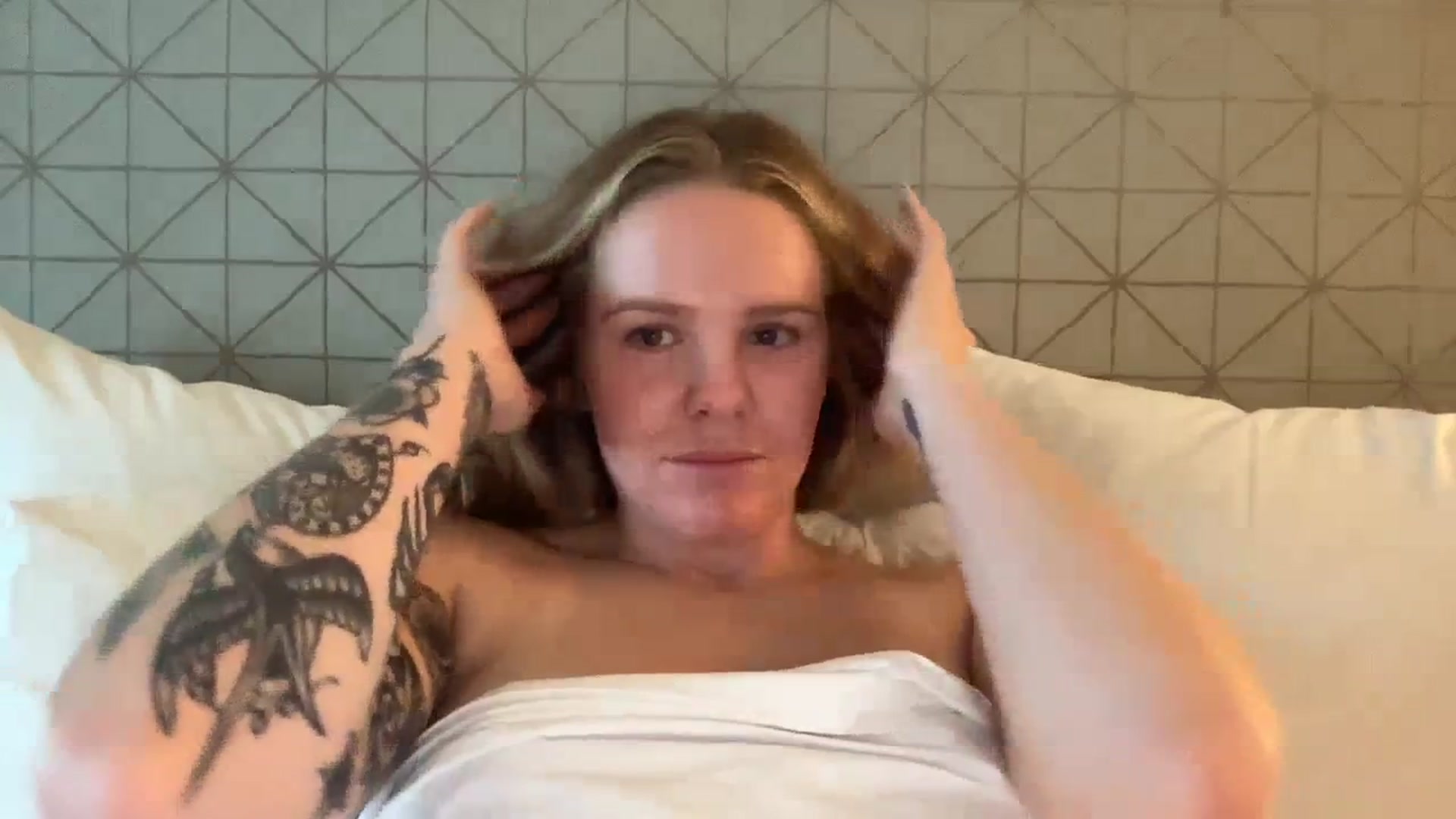 Gallery image thumbnail from KittyKat29's myfreecams stream on, 09/09/2023, 01:42 image 3 of 20