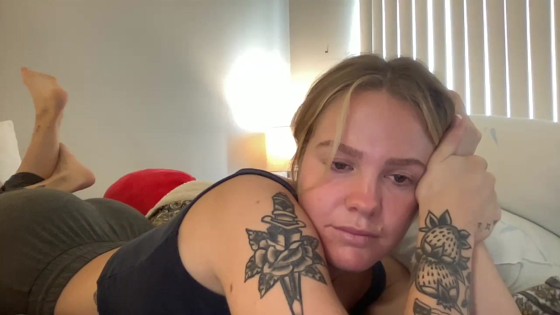 Gallery image thumbnail from KittyKat29's myfreecams stream on, 09/22/2023, 20:57 image 4 of 20