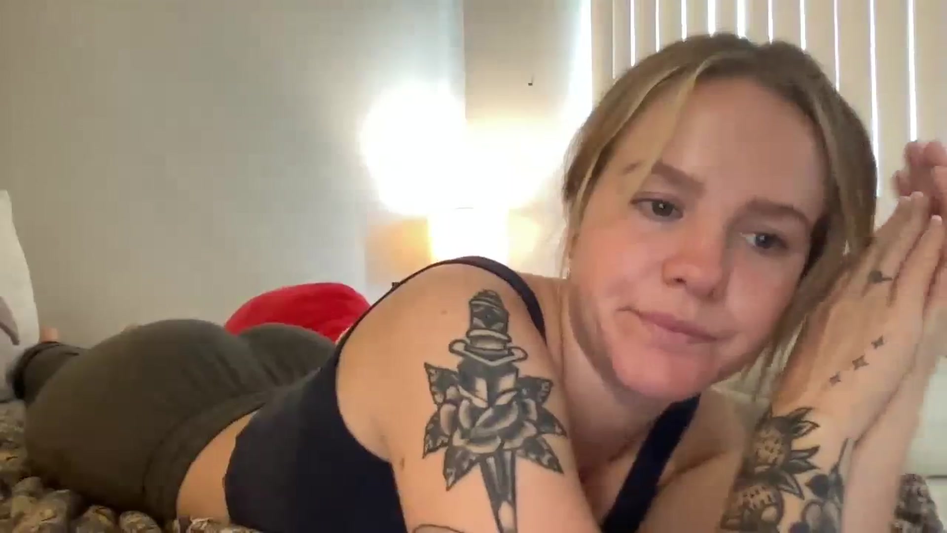 Gallery image thumbnail from KittyKat29's myfreecams stream on, 09/22/2023, 20:57 image 6 of 20