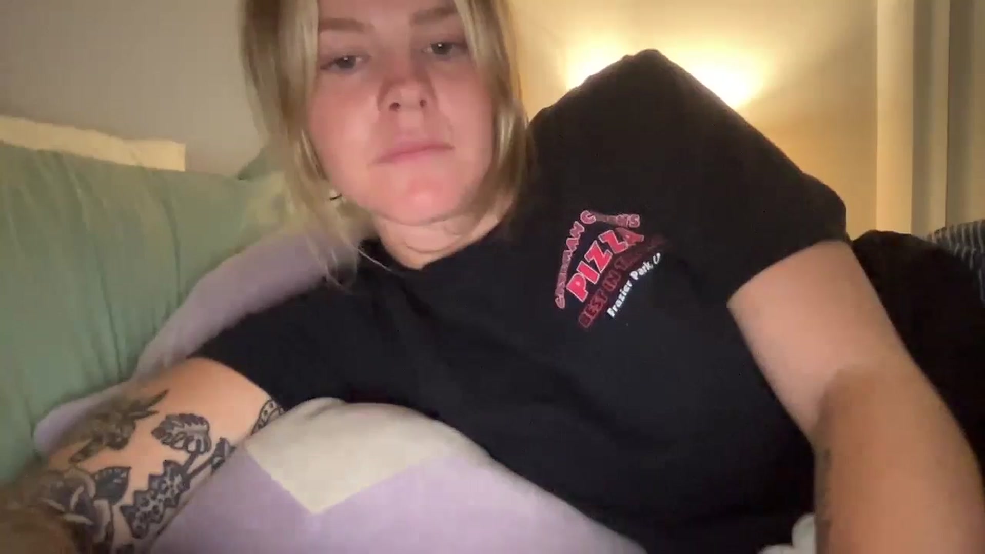 Gallery image thumbnail from KittyKat29's myfreecams stream on, 09/23/2023, 06:17 image 19 of 20