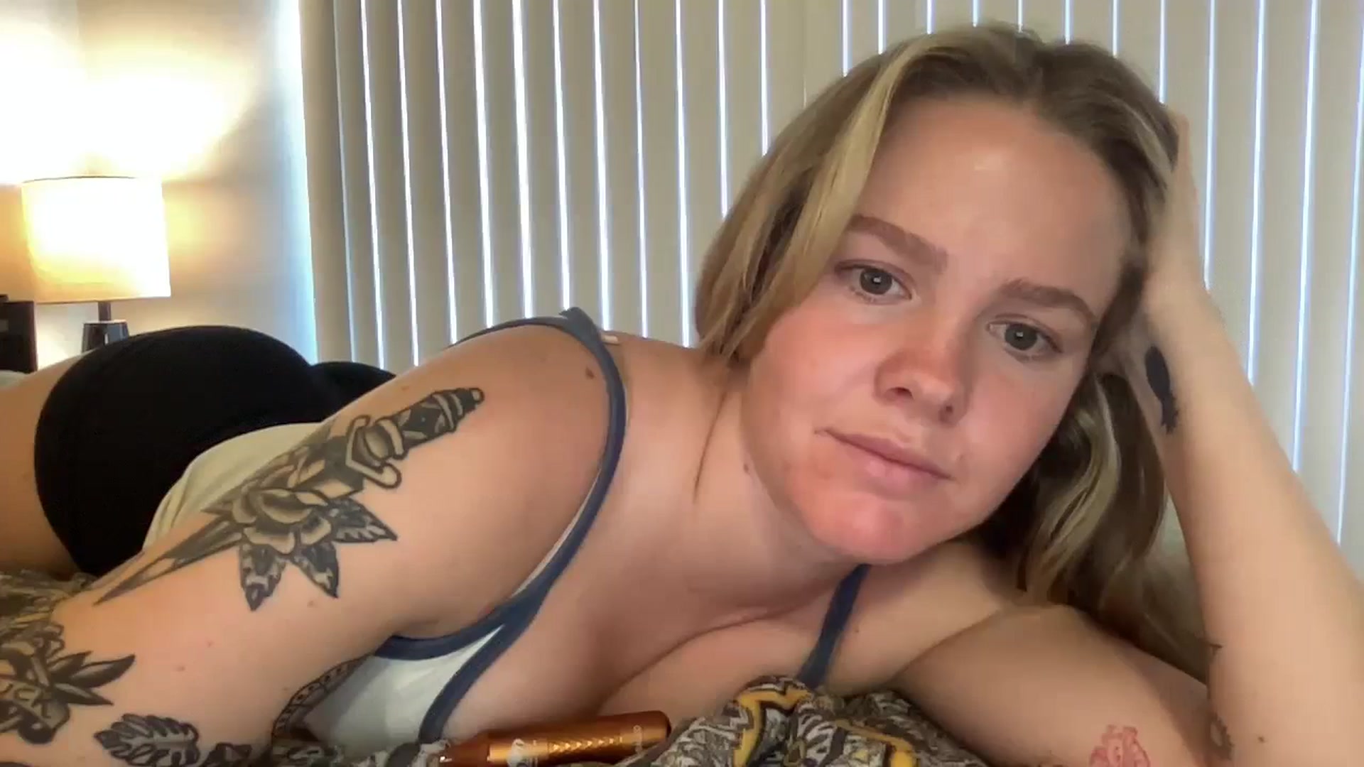 Gallery image thumbnail from KittyKat29's myfreecams stream on, 09/23/2023, 22:14 image 5 of 20