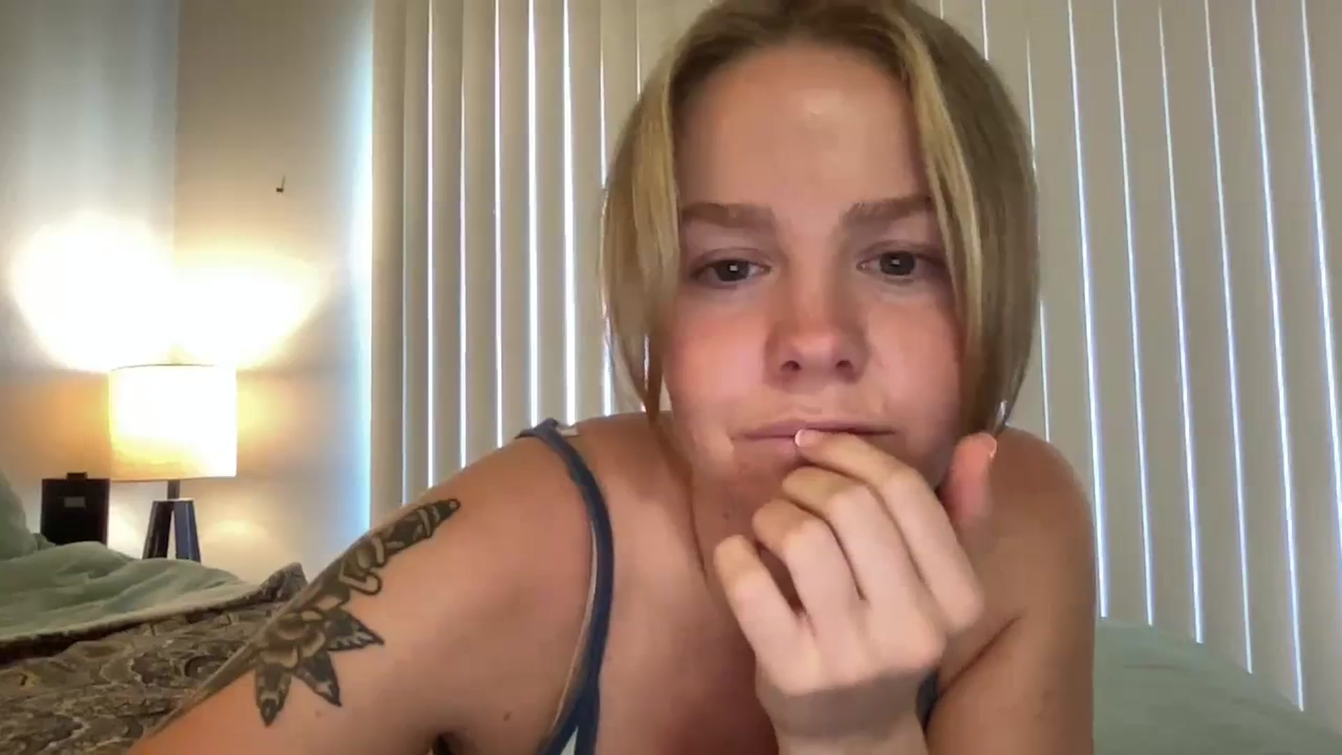 Gallery image thumbnail from KittyKat29's myfreecams stream on, 09/23/2023, 22:14 image 19 of 20