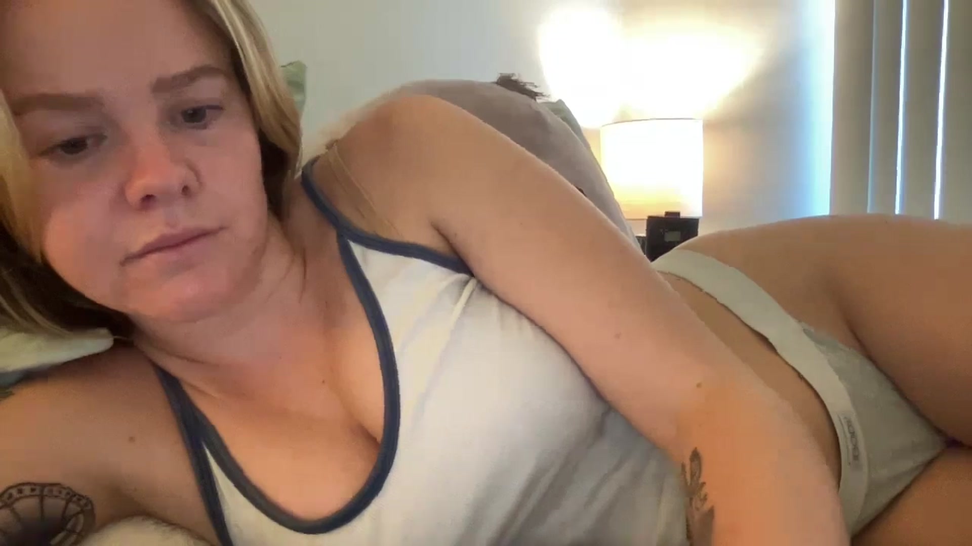 Gallery image thumbnail from KittyKat29's myfreecams stream on, 09/24/2023, 24:01 image 13 of 20