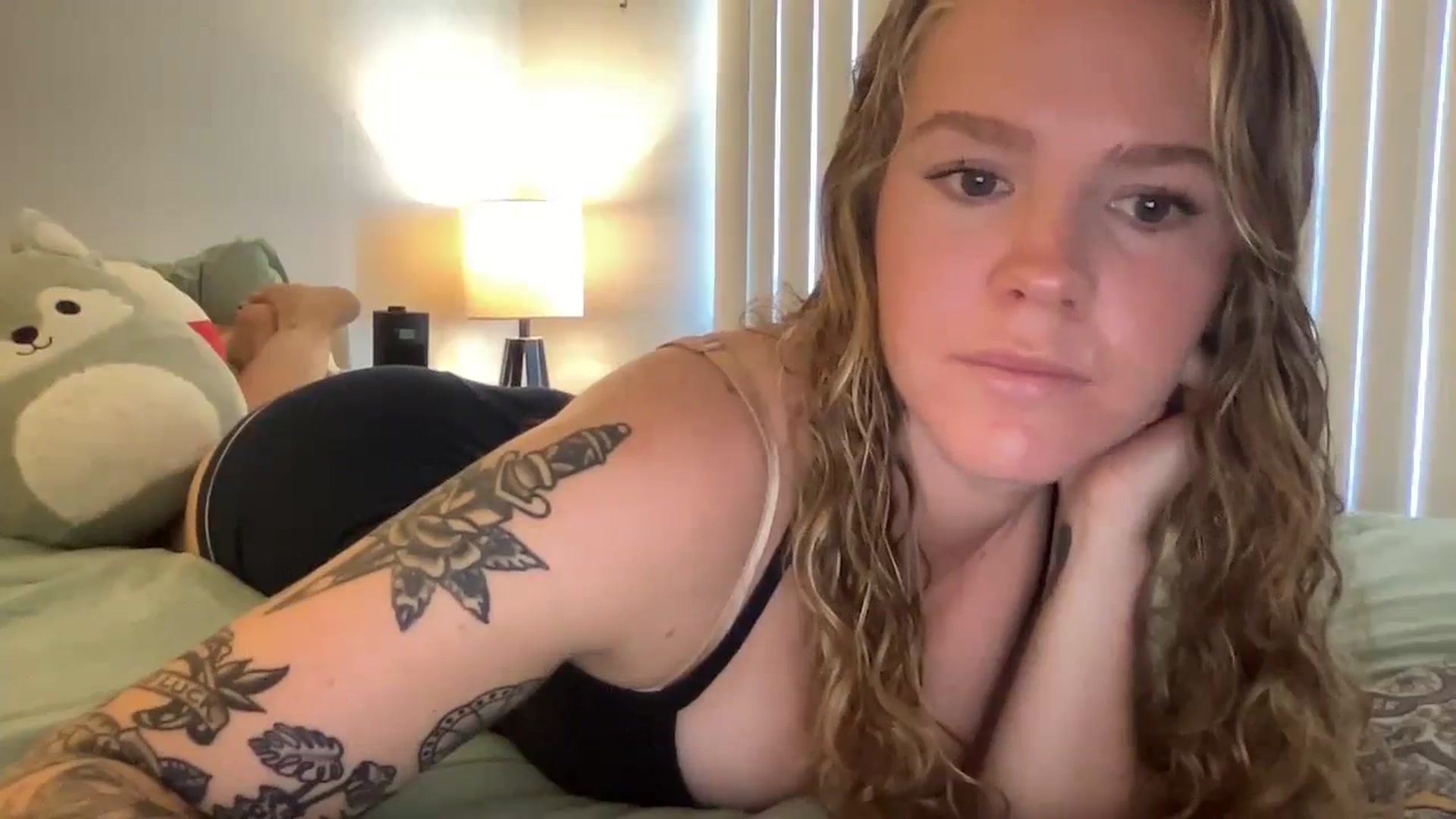 Gallery image thumbnail from KittyKat29's myfreecams stream on, 09/24/2023, 21:35 image 4 of 20