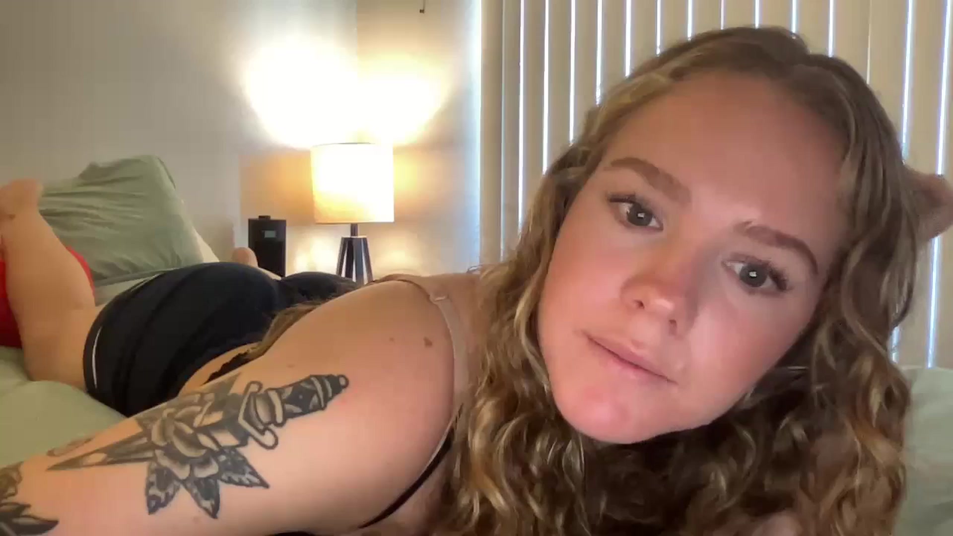 Gallery image thumbnail from KittyKat29's myfreecams stream on, 09/24/2023, 22:04 image 15 of 20