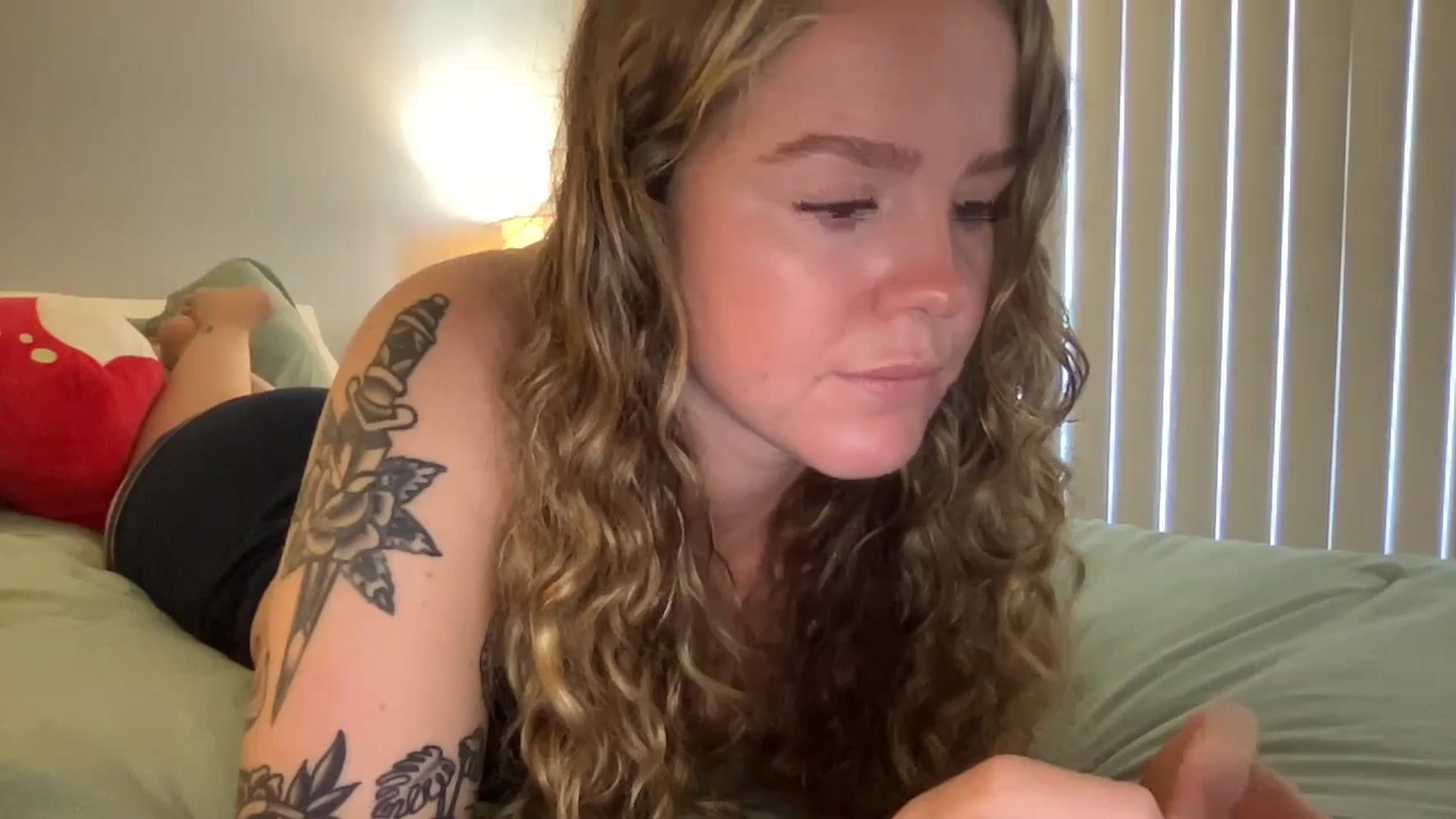 Gallery image thumbnail from KittyKat29's myfreecams stream on, 09/24/2023, 22:04 image 5 of 20