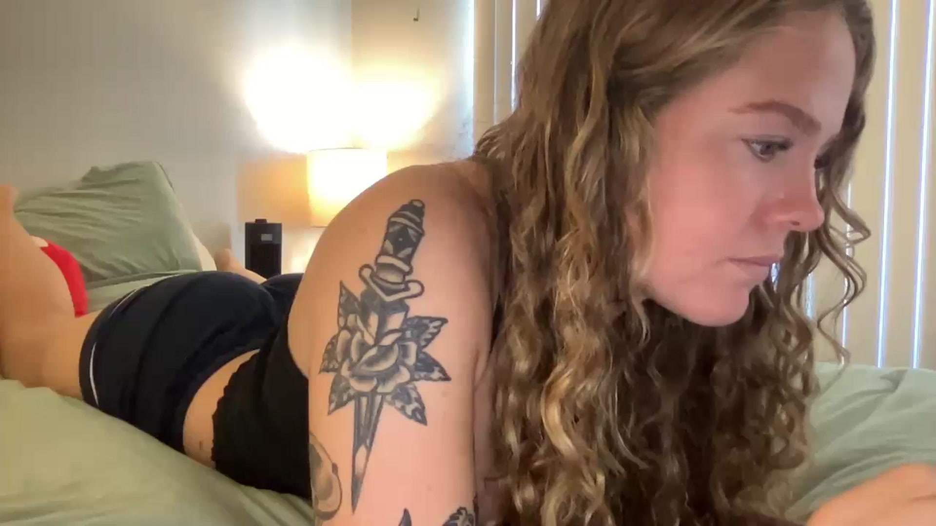 Gallery image thumbnail from KittyKat29's myfreecams stream on, 09/24/2023, 22:04 image 19 of 20