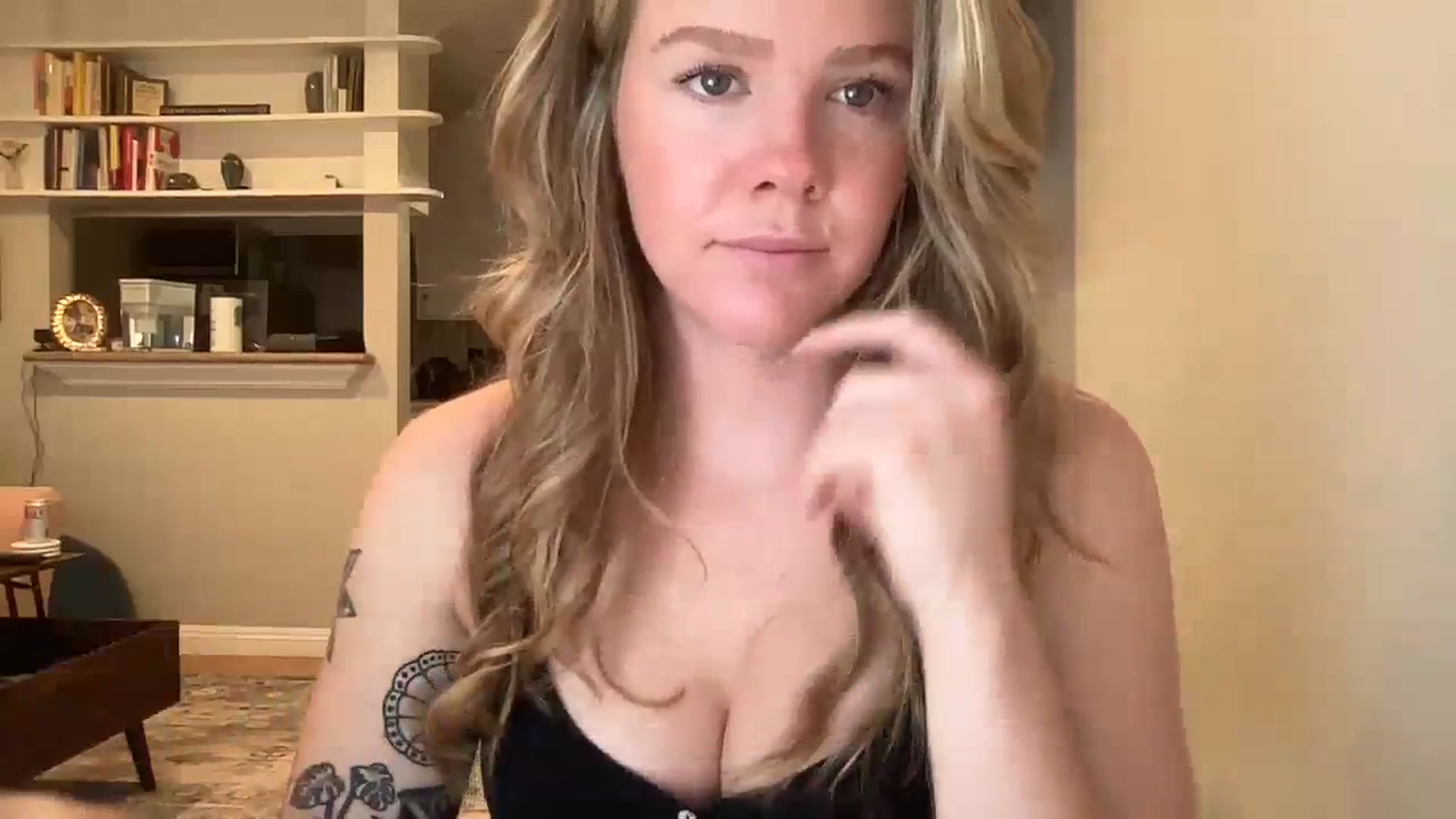 Gallery image thumbnail from KittyKat29's myfreecams stream on, 09/24/2023, 22:44 image 7 of 20