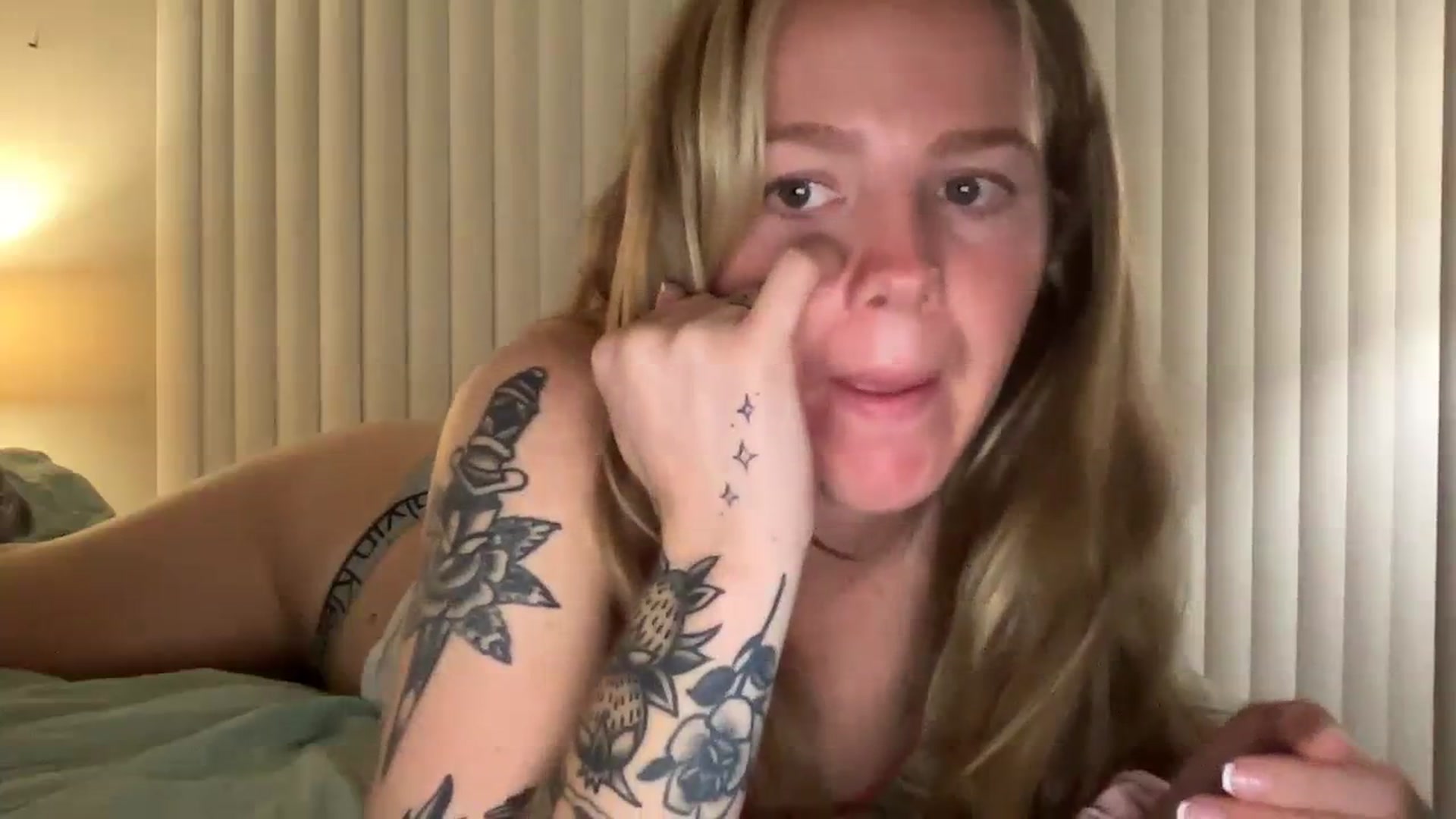 Gallery image thumbnail from KittyKat29's myfreecams stream on, 09/26/2023, 04:53 image 17 of 20