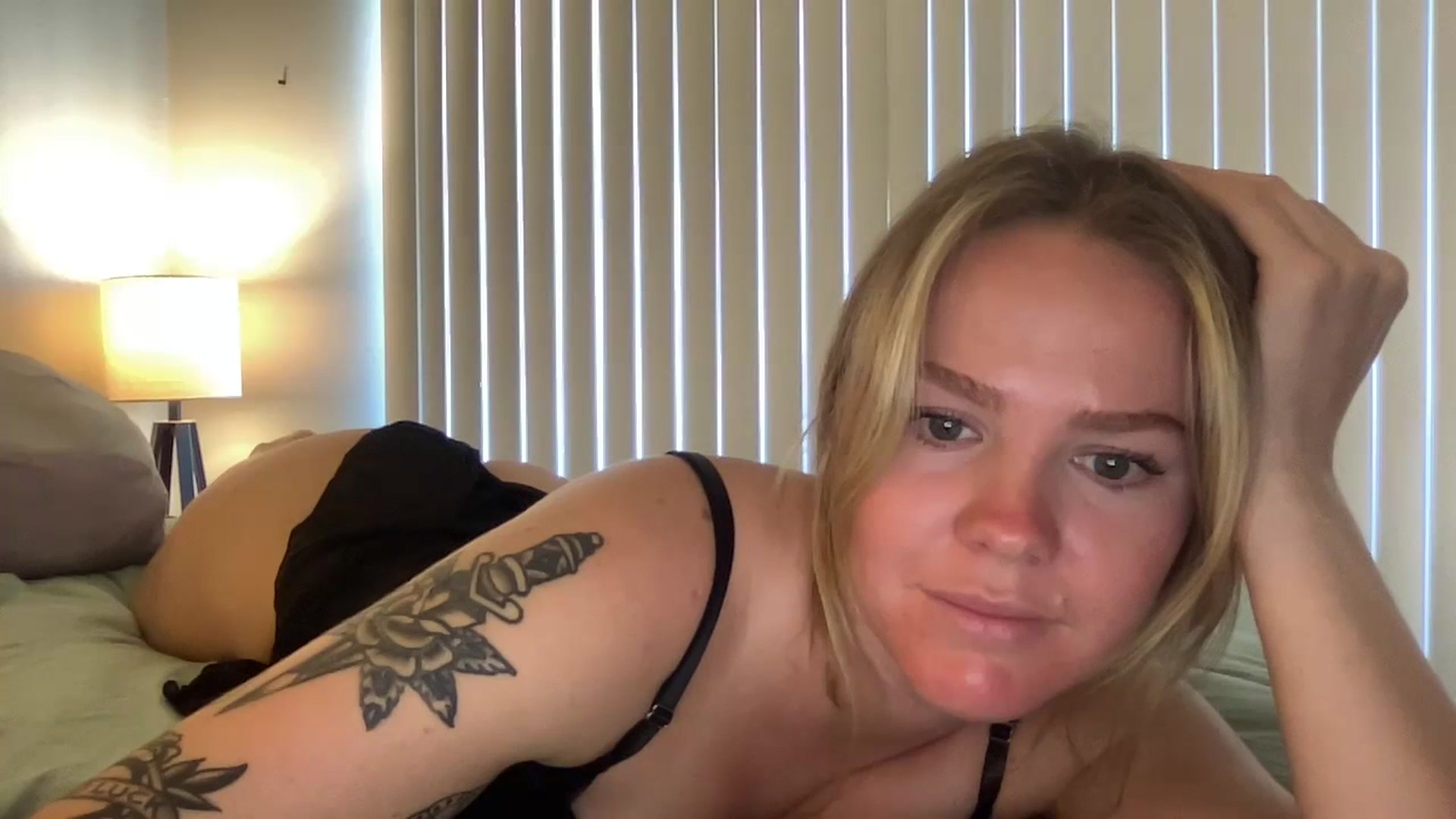 Gallery image thumbnail from KittyKat29's myfreecams stream on, 09/26/2023, 23:37 image 20 of 20