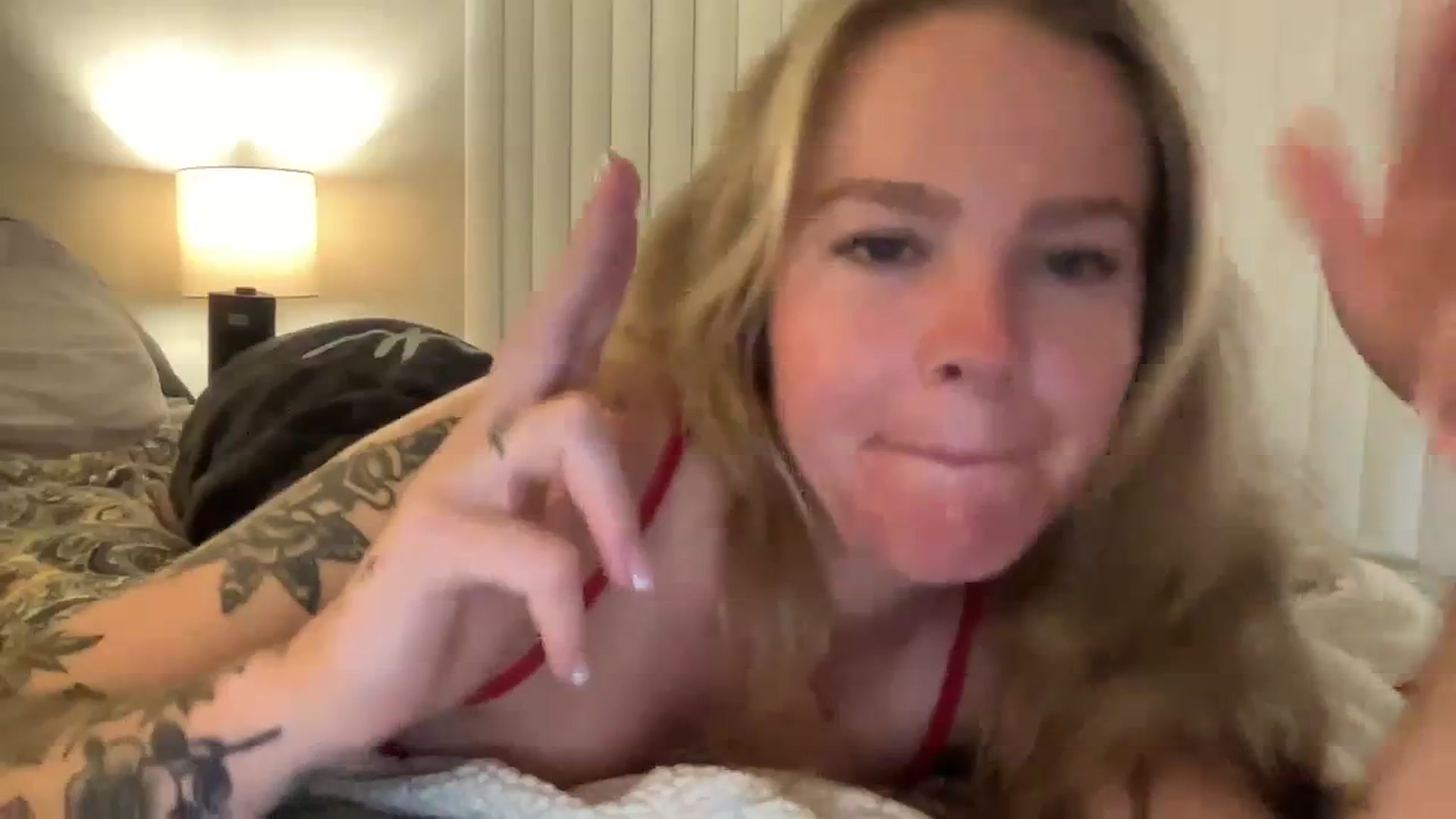 Gallery image thumbnail from KittyKat29's myfreecams stream on, 09/27/2023, 03:00 image 4 of 20