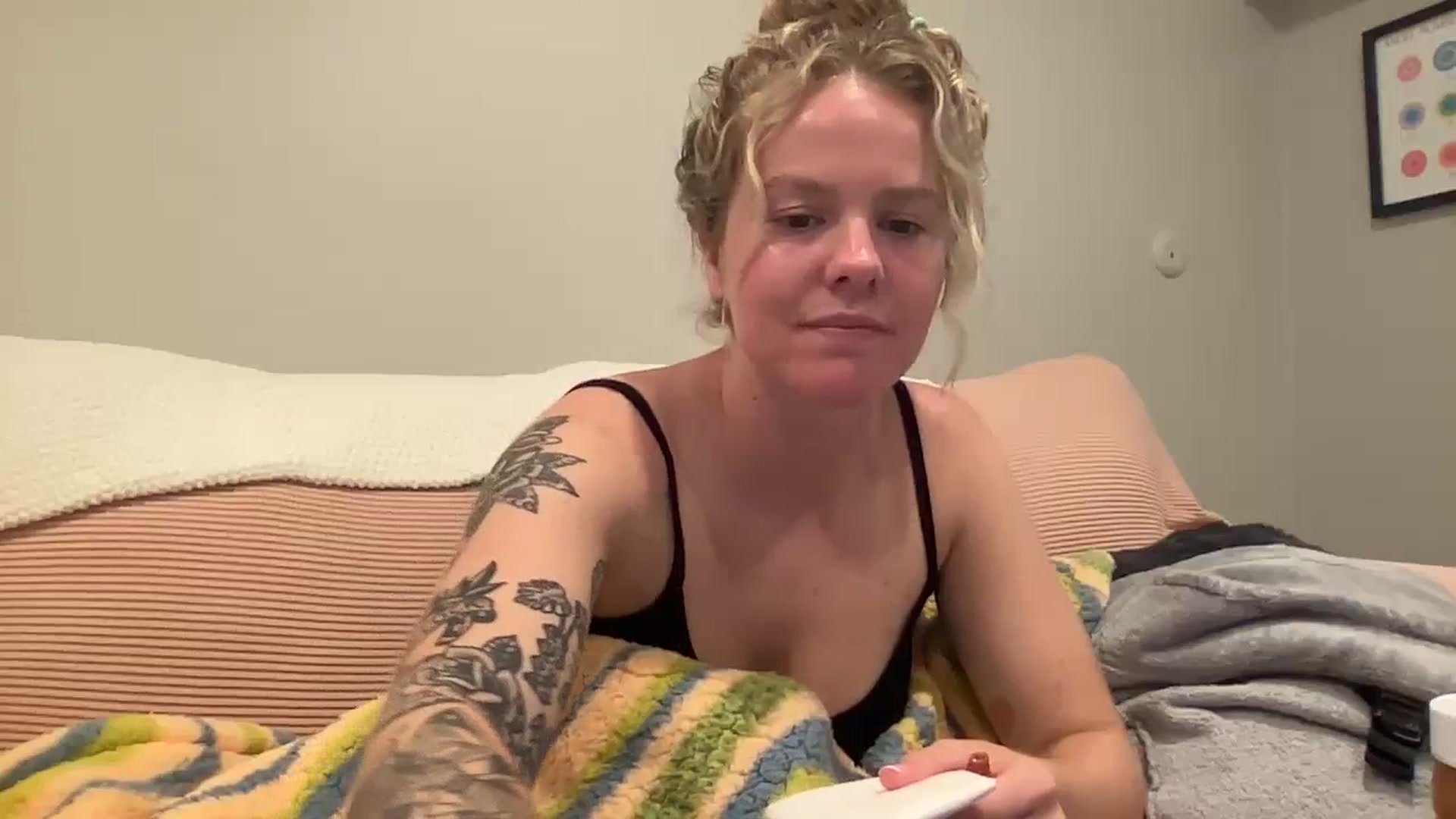 Gallery image thumbnail from KittyKat29's myfreecams stream on, 09/28/2023, 04:22 image 16 of 20