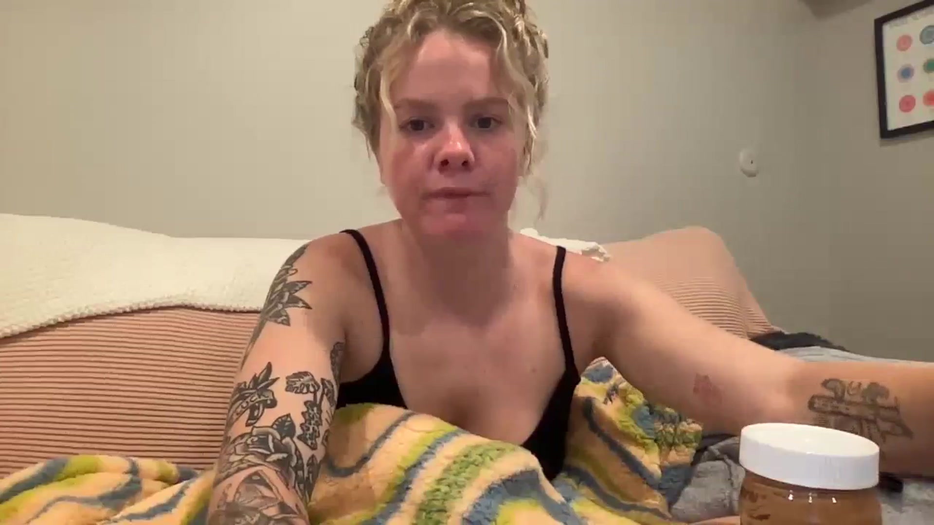 Gallery image thumbnail from KittyKat29's myfreecams stream on, 09/28/2023, 04:22 image 14 of 20